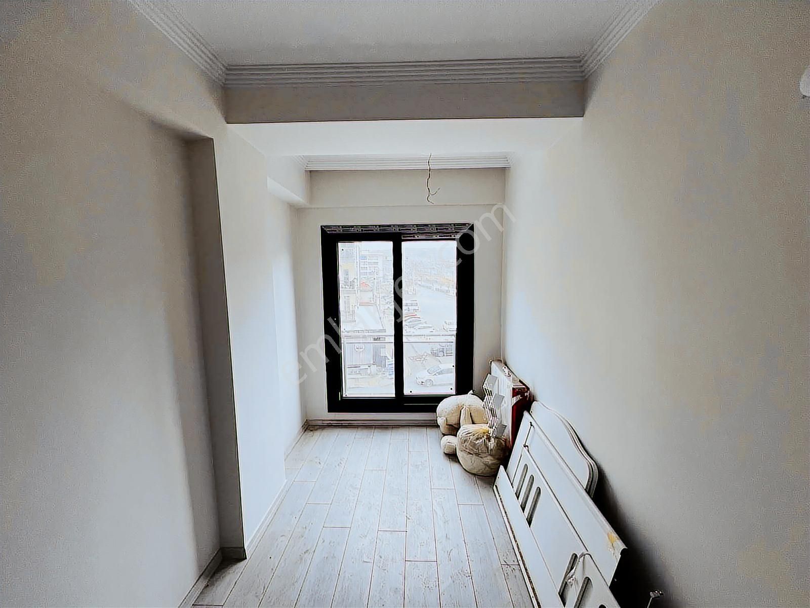 Menemen İsmet İnönüde Satılık 3+1 - Görsel 19