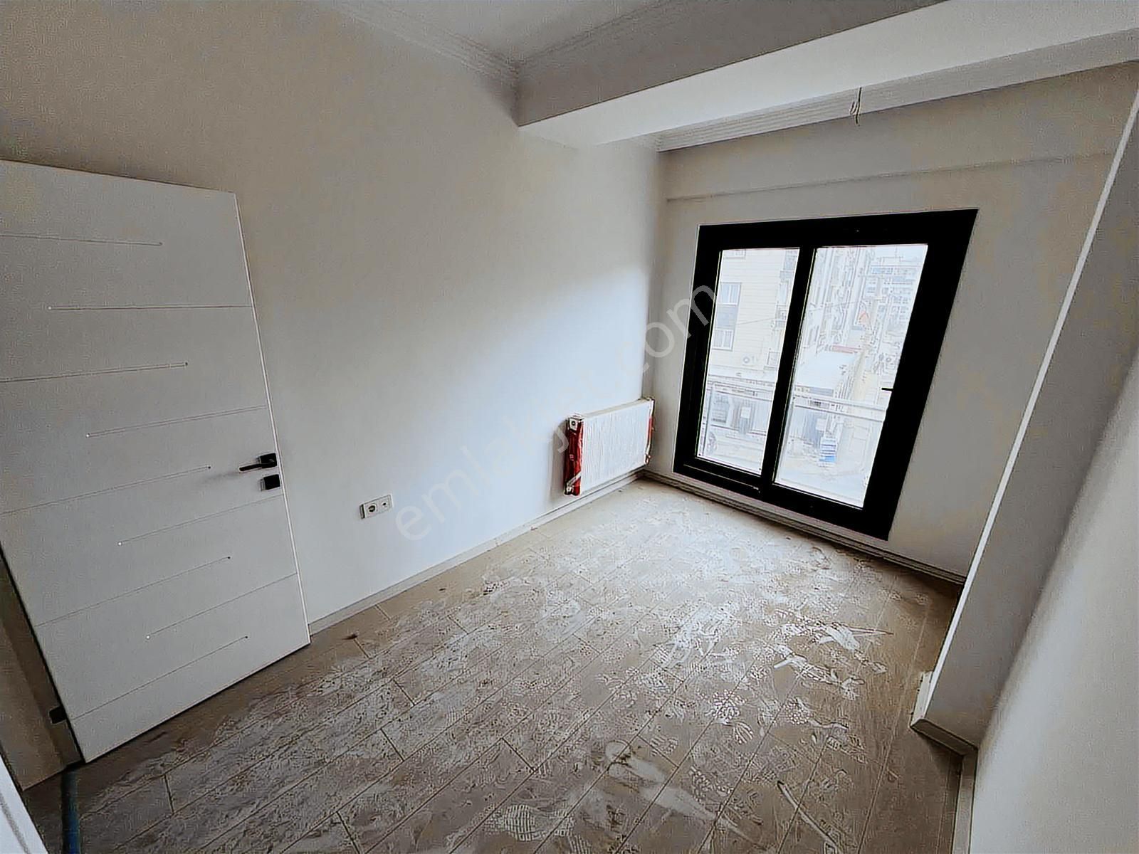 Menemen İsmet İnönüde Satılık 3+1 - Görsel 16