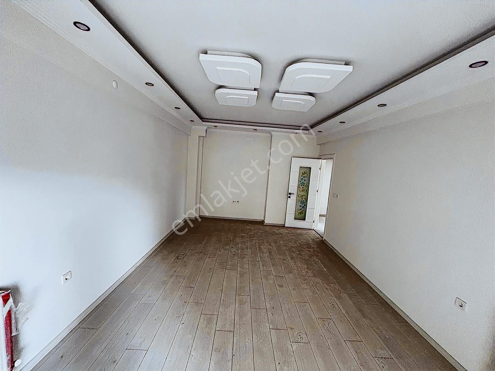 Menemen İsmet İnönüde Satılık 3+1 - Görsel 2