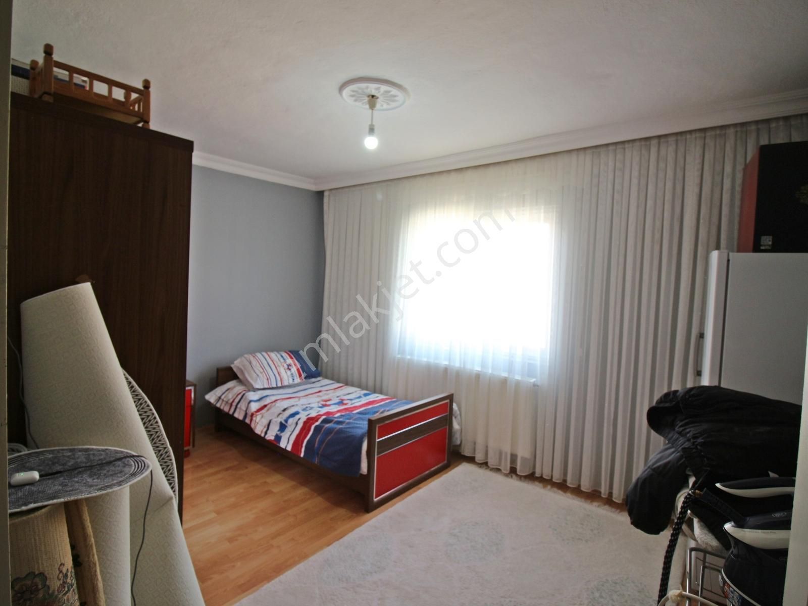 Atilla Eşer Cd. Yanı 3+1 Katta 135 M2 Komple Ön Cephe Köşe Daire - Görsel 15