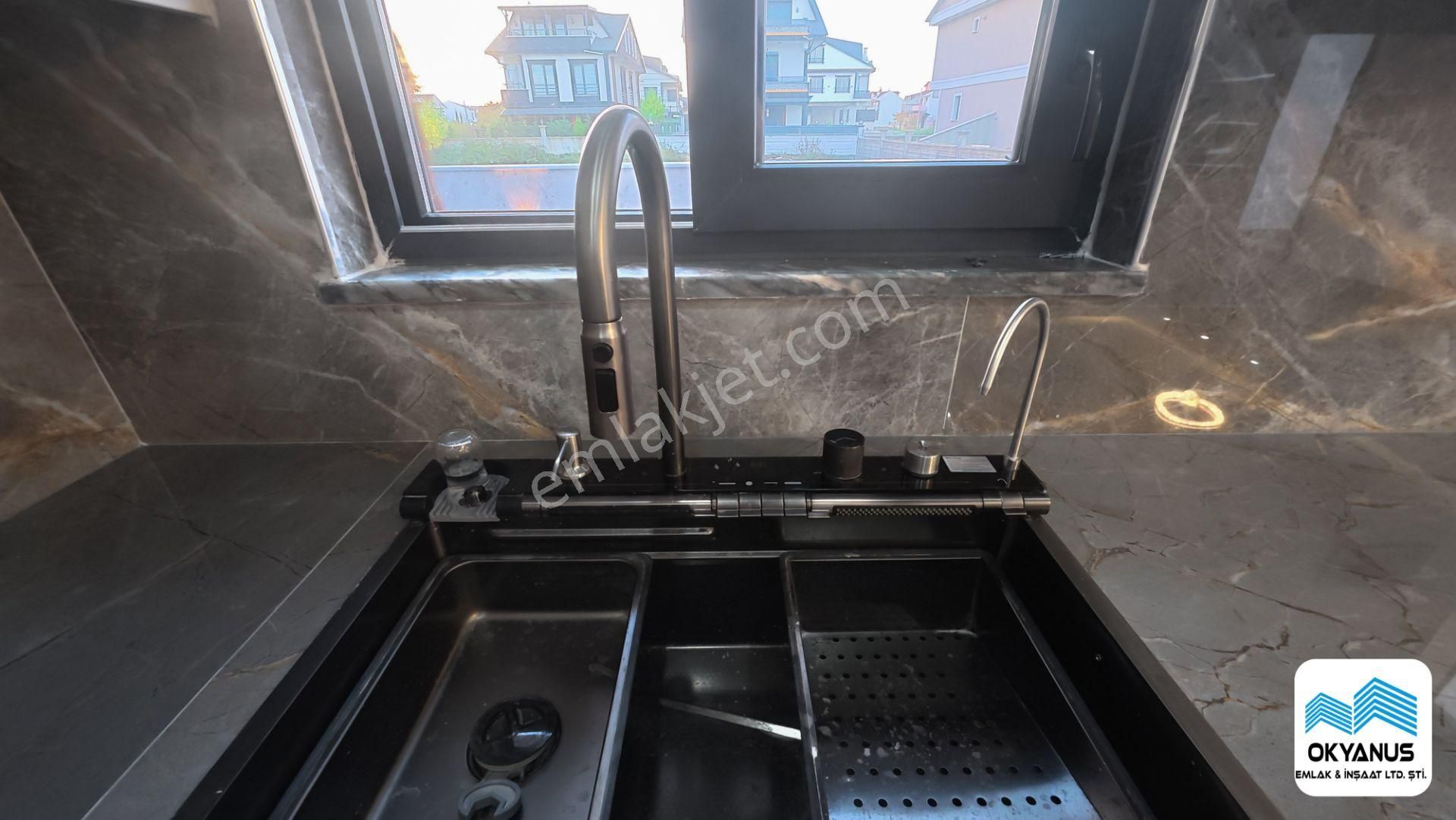 Sakarya Kocaali De Havuzlu Zarif Ve Şık 3+1 Villa - Görsel 11