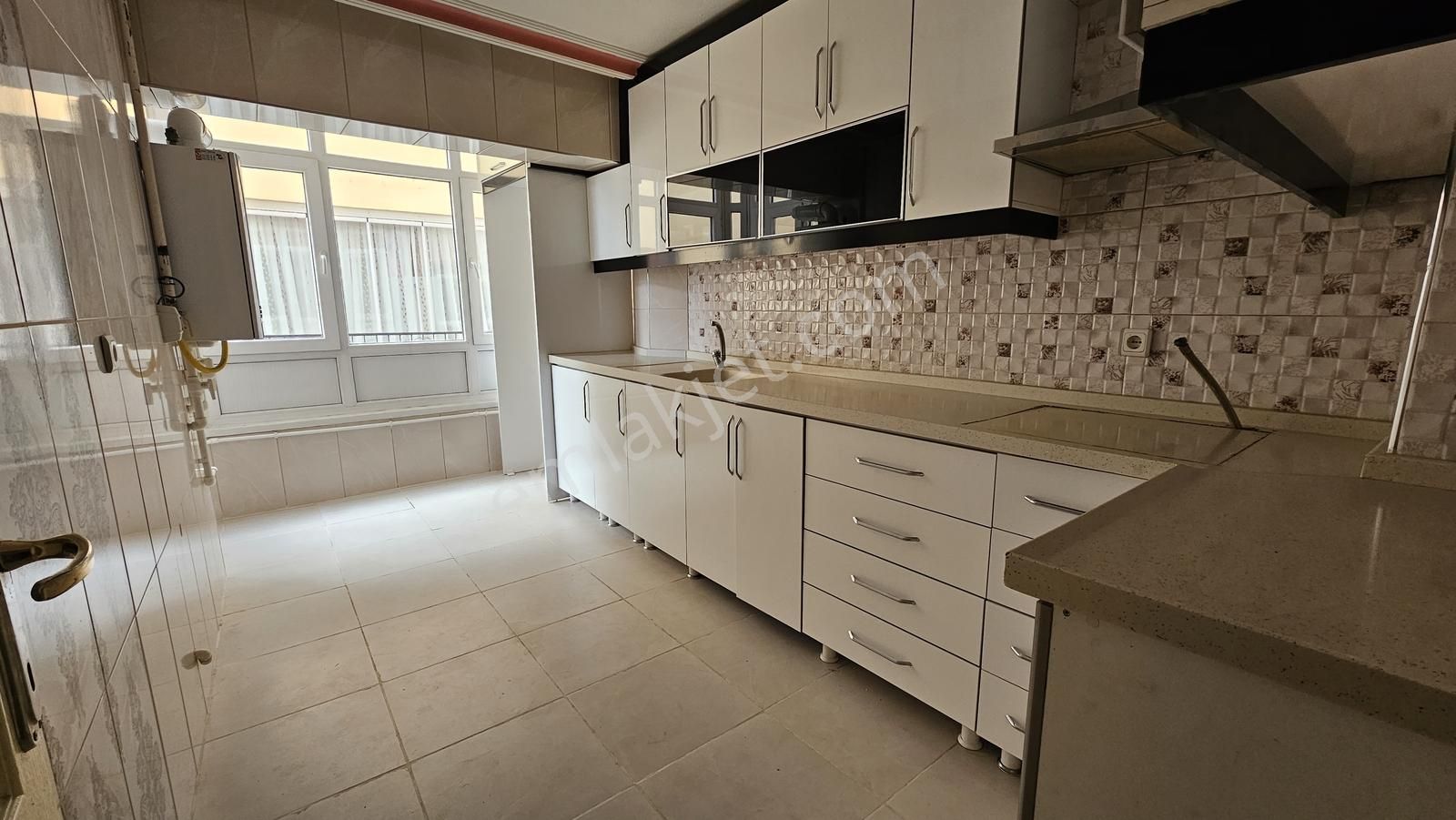 Etimesgut Merkez'de Ara Kat 3+1 110m2 Kiralık Daire - Görsel 9