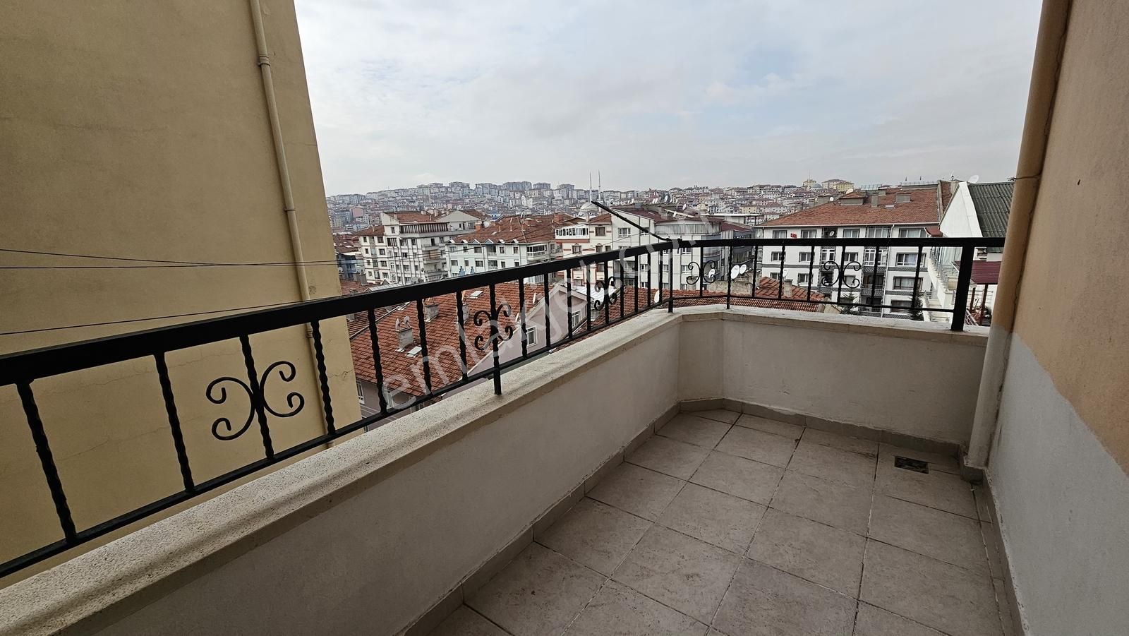 Etimesgut Merkez'de Ara Kat 3+1 110m2 Kiralık Daire - Görsel 13