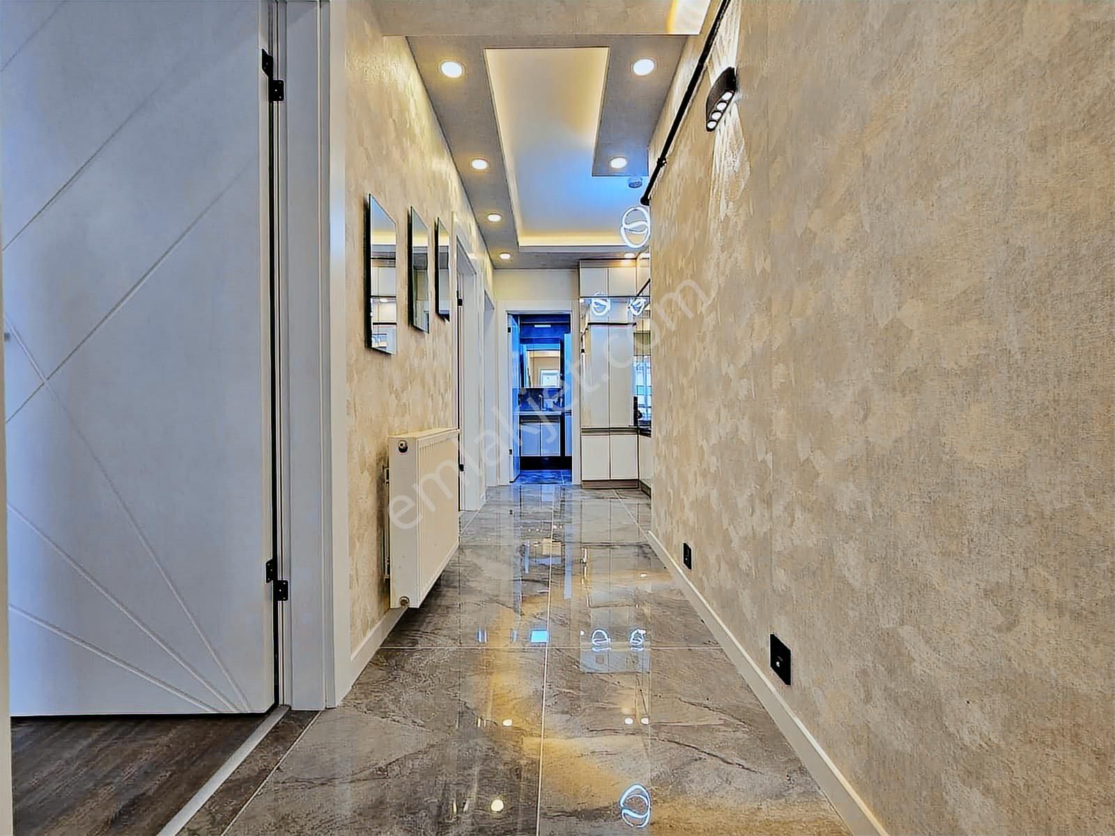 Ahimesut Bulvarı Yanı 3+1 Ara Katta Ful Yapılı Ultra Lüks Daire - Görsel 31