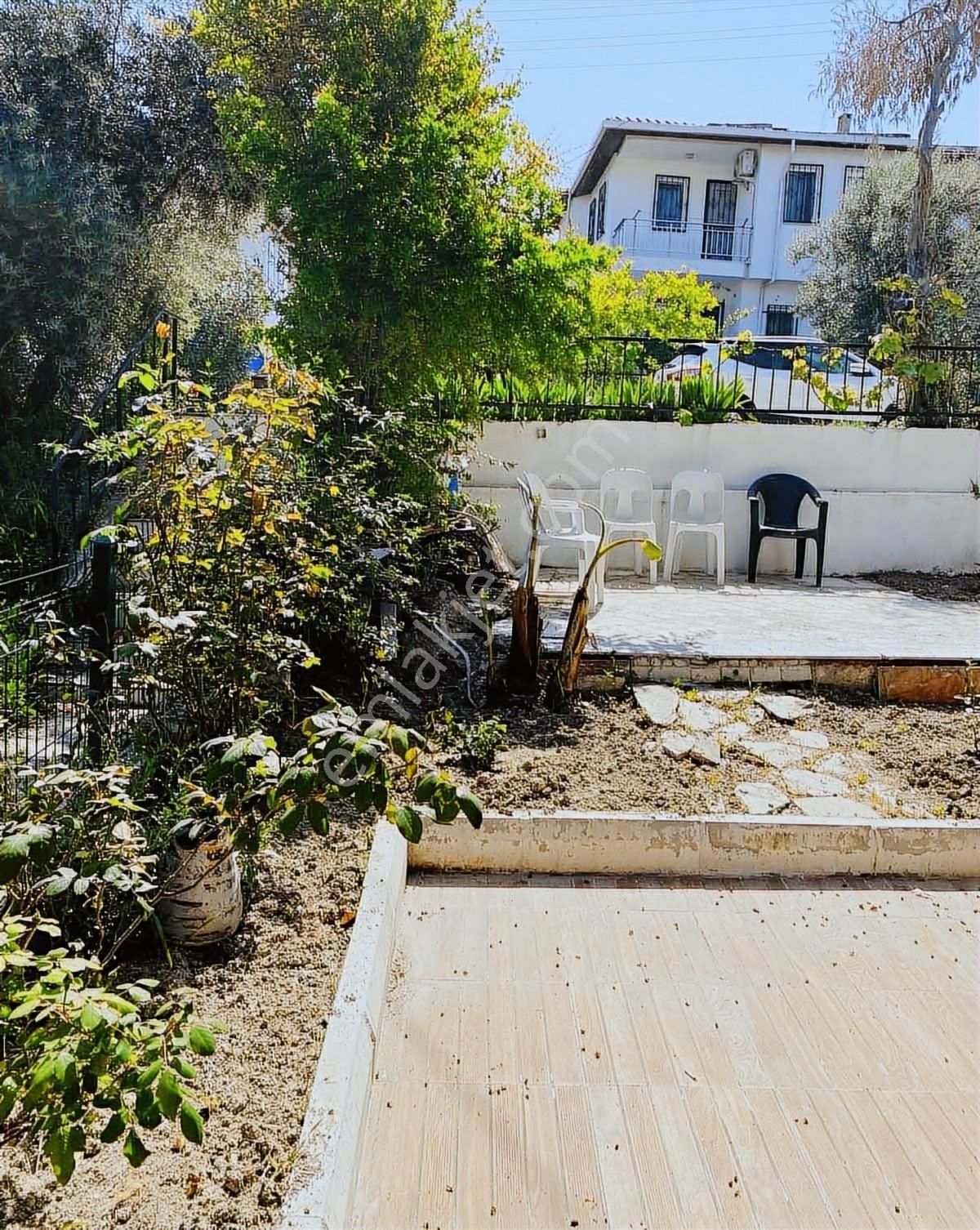 Kuşadası Yılancı Burnu Mevkii 3+2 Köşe Bahçeli Satılık Villa - Görsel 17