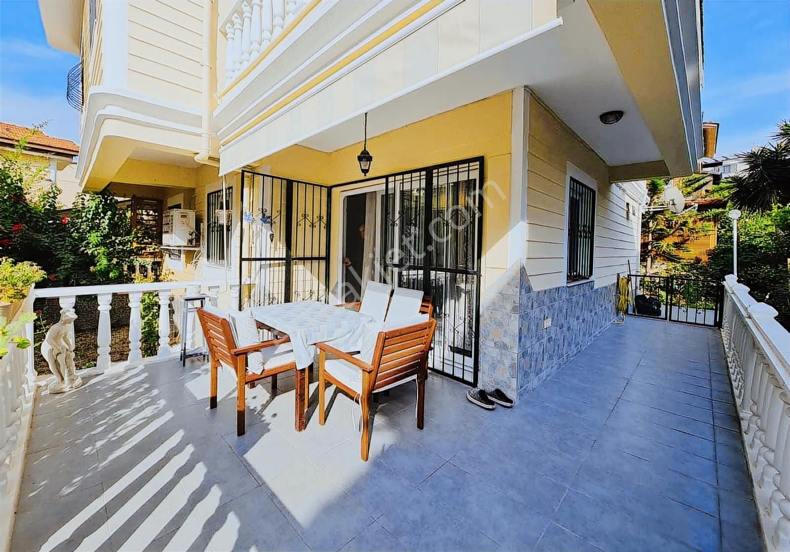 Kuşadası Yılancı Burnu Mevki 3+1 Satılık Villa - Görsel 19