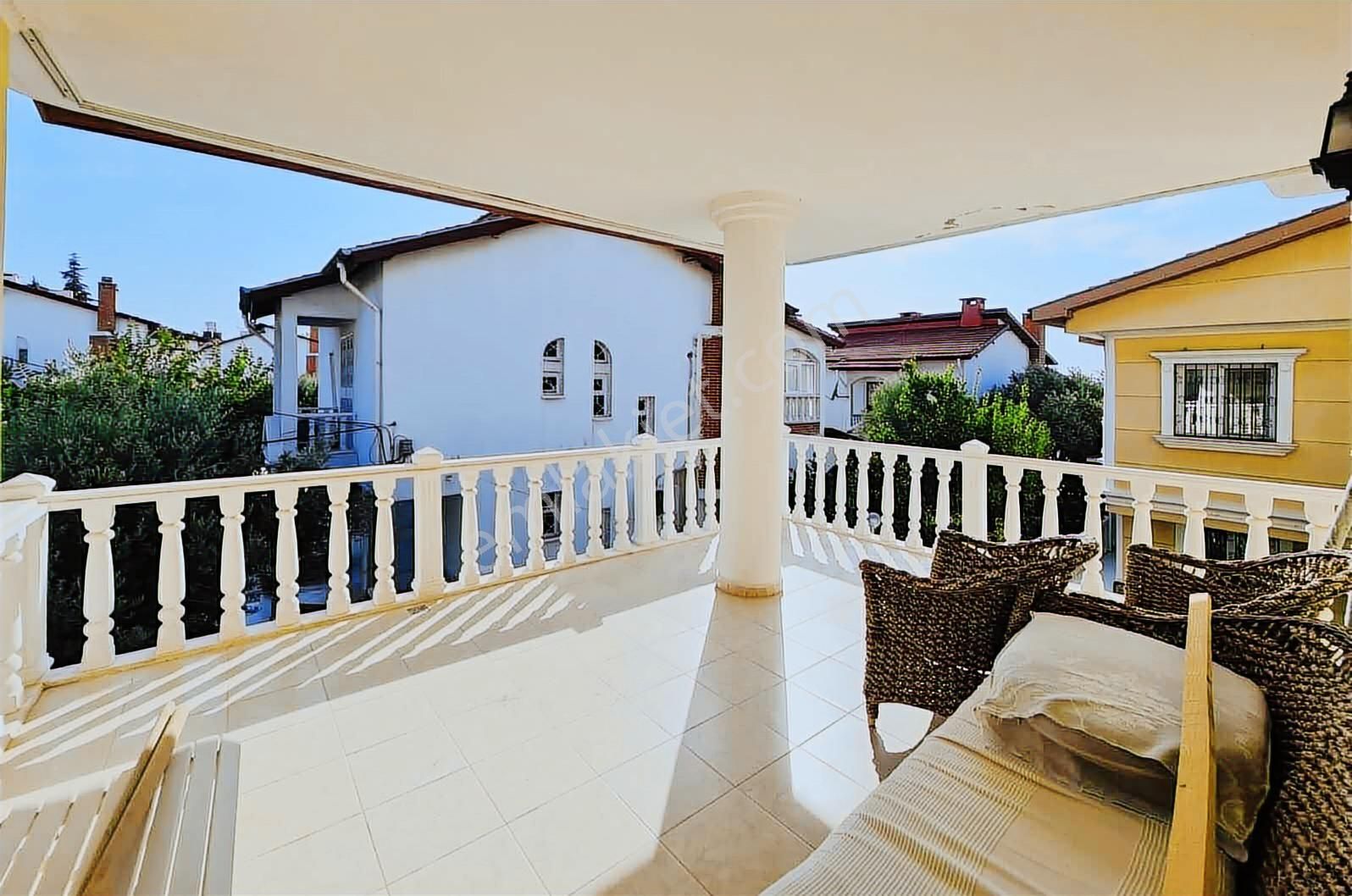 Kuşadası Yılancı Burnu Mevki 3+1 Satılık Villa - Görsel 27