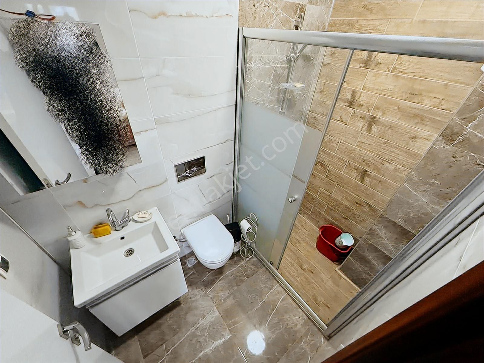 Beyaz'dan Muhteşem Genişlikte Teras Balkonlu 4+1 - Görsel 25