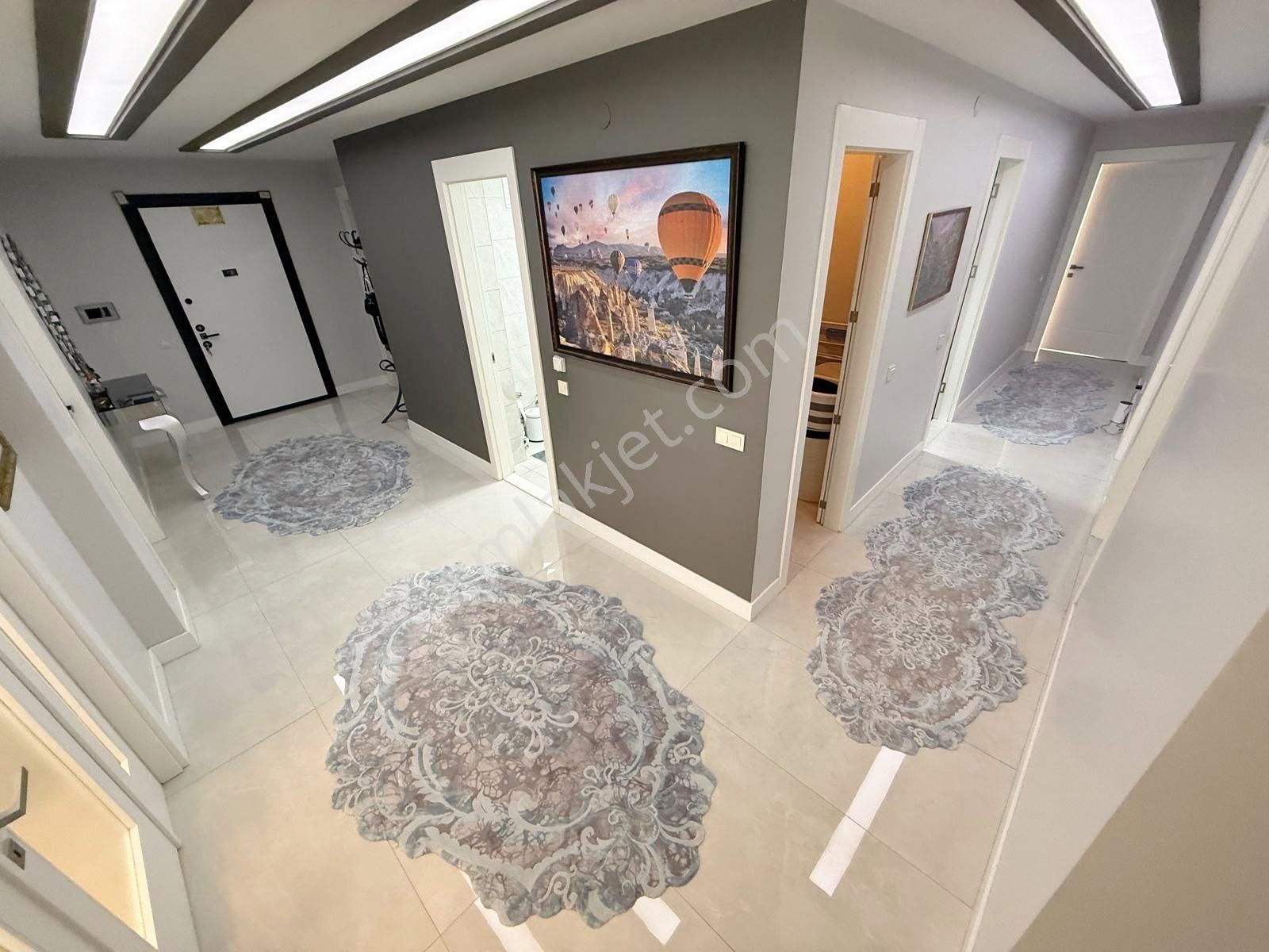 Beyaz'dan Yozgat Bulvarı Yakını Muhteşem 5+1 Full Manzaralı - Görsel 33
