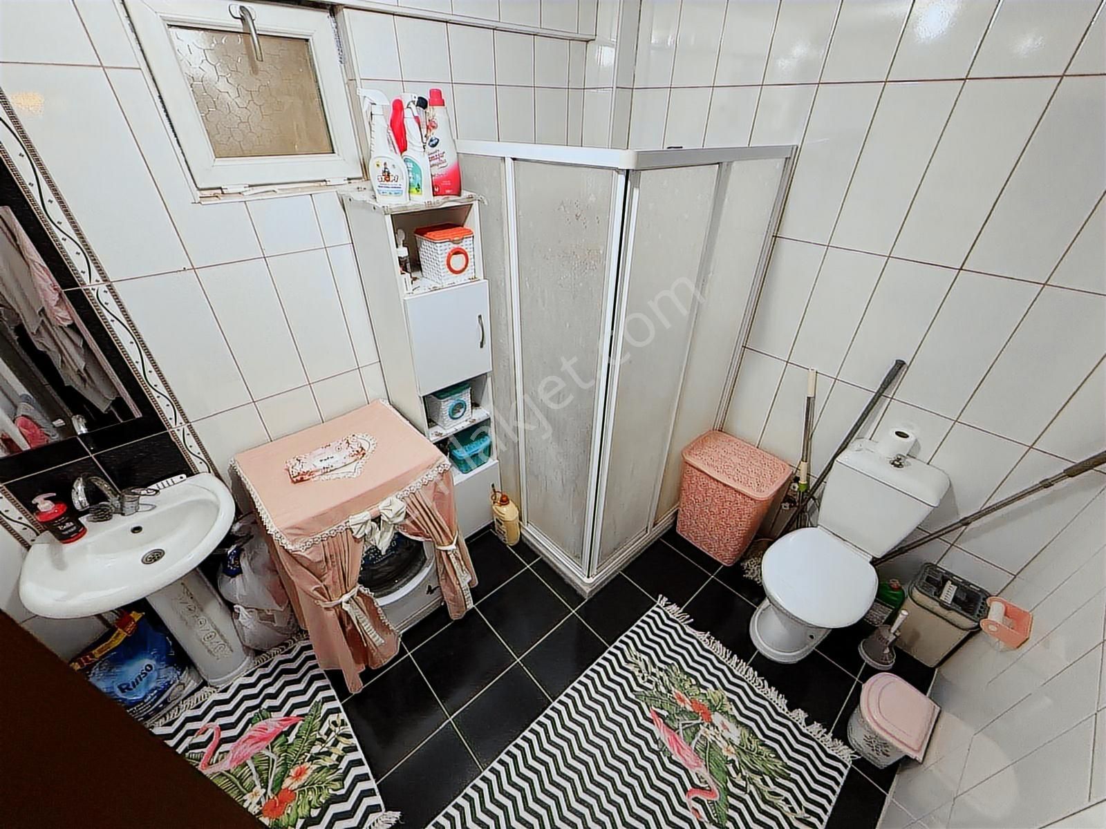 Beyaz'dan Esertepe Ara Kat Veteriner Yakını 3+1 Fırsat Dairesi - Görsel 15