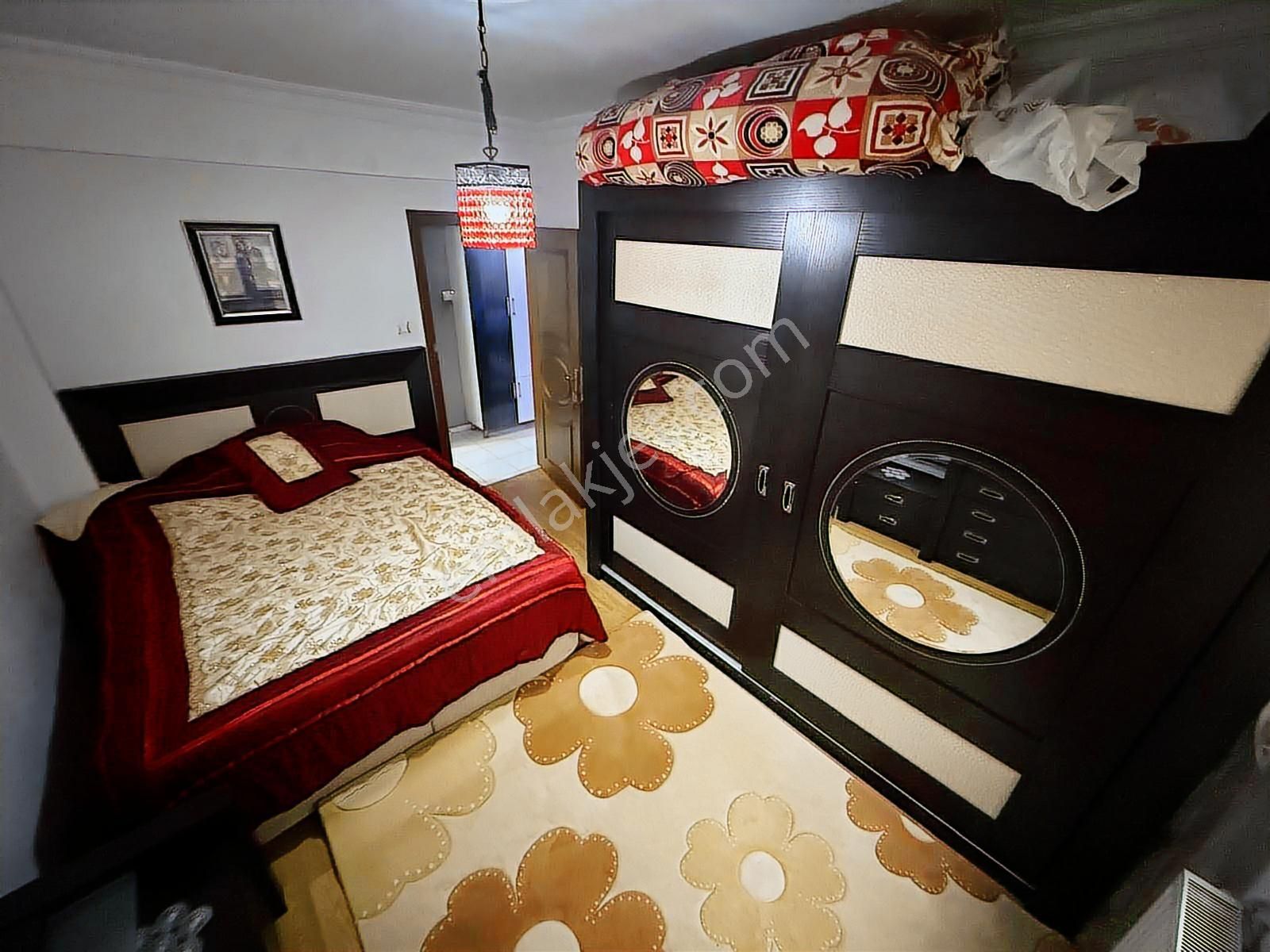 Beyaz'dan Esertepe Ara Kat Veteriner Yakını 3+1 Fırsat Dairesi - Görsel 11