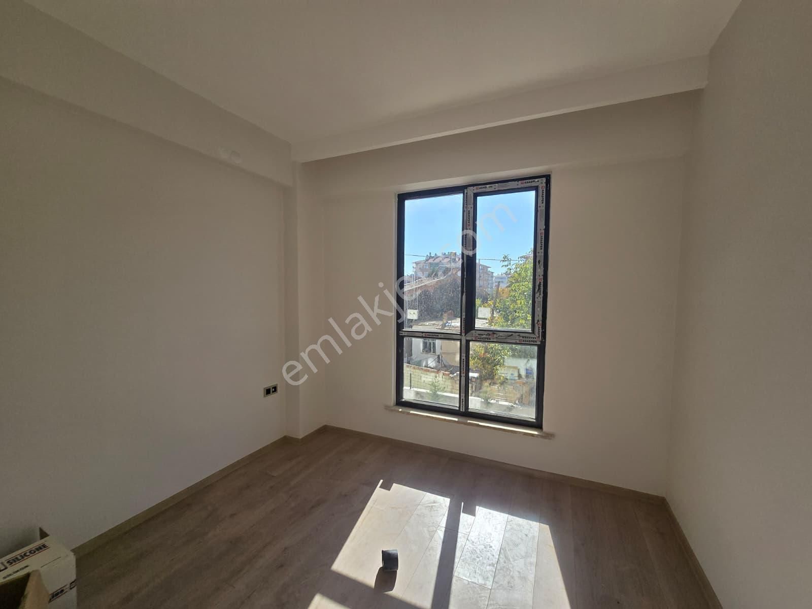 Genç Osman Caddesine Yakın 3+1 Ve 4+1 Sıfır Daireler - Görsel 16