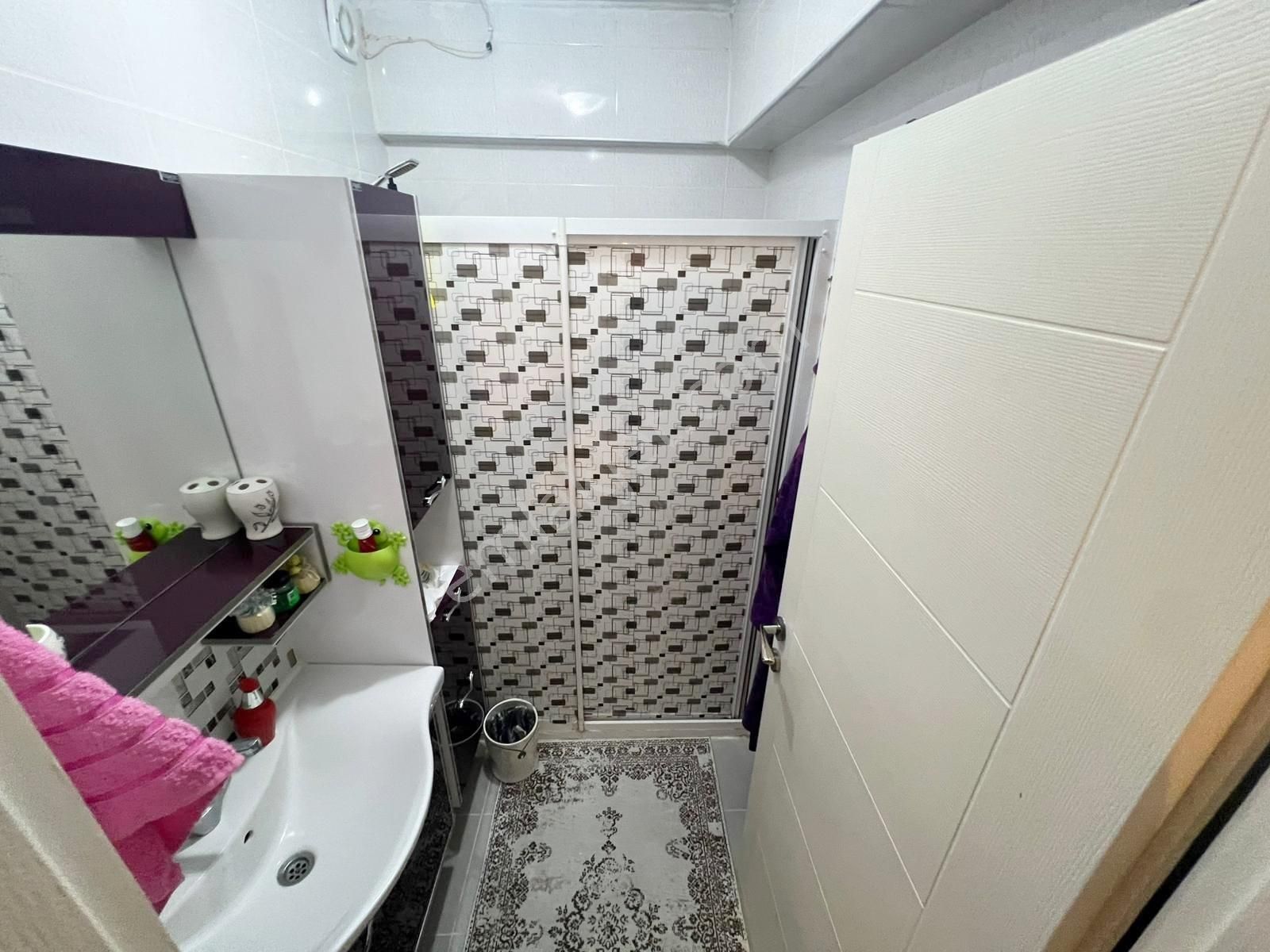 Beyaz'dan Erdinç Cadde Yakını 5+1 Muhteşem Manzaralı - Görsel 23
