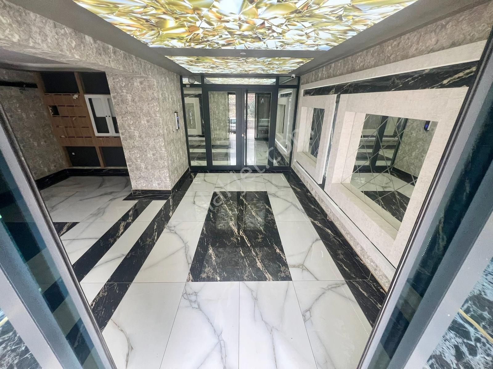Beyaz'dan Yükseltepe Cadde Üzeri 0 Oturuma Hazır Proje 4+1 - Görsel 13