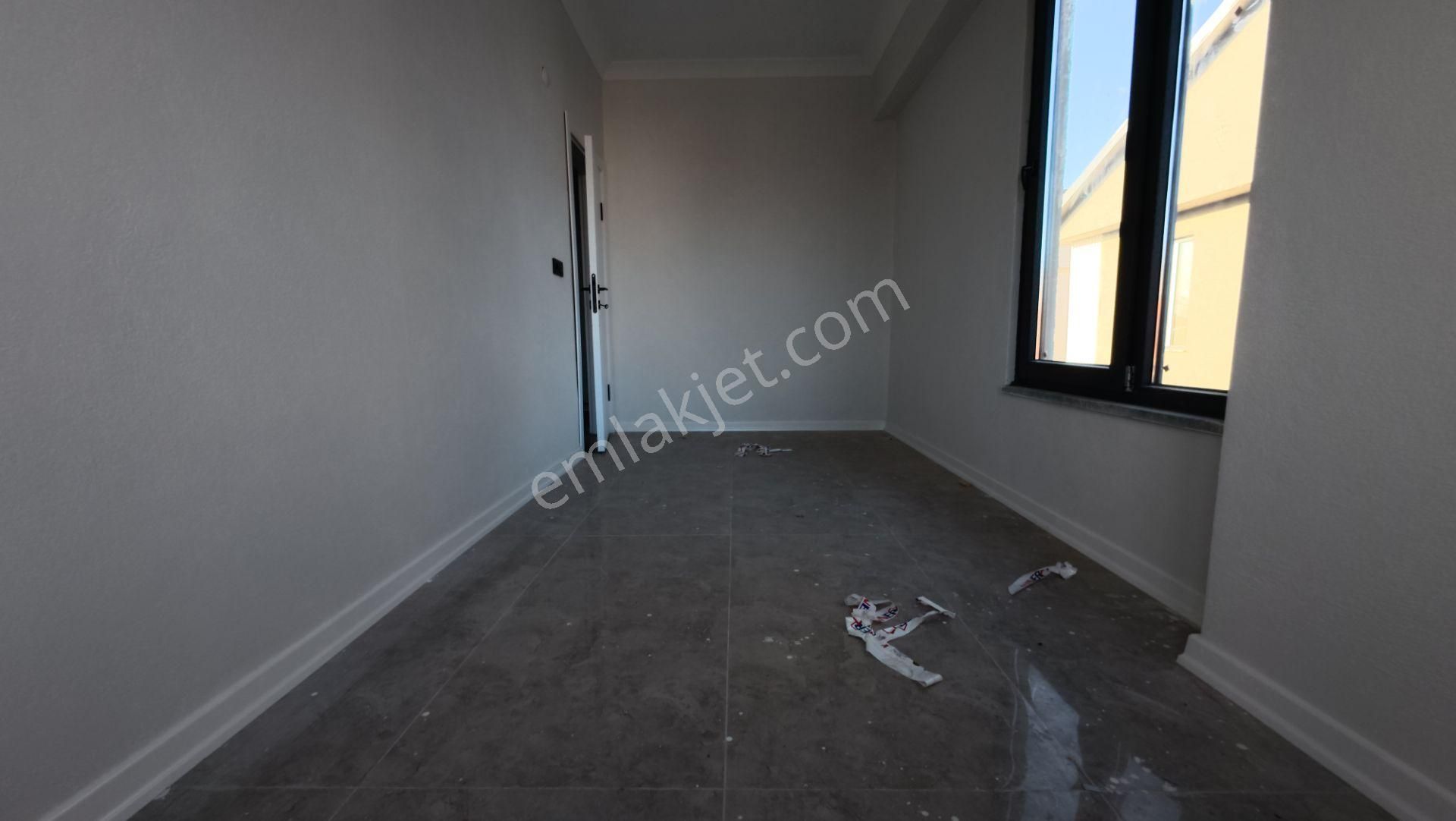 Sakarya Kocaalide Müstakil Bahçe Kullanımlı 3+1 Villa!!! - Görsel 21