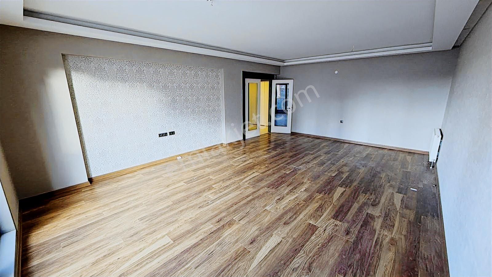 Beyaz'dan Ovacığın En Prestijli Sitesinden 4+1 - Görsel 18