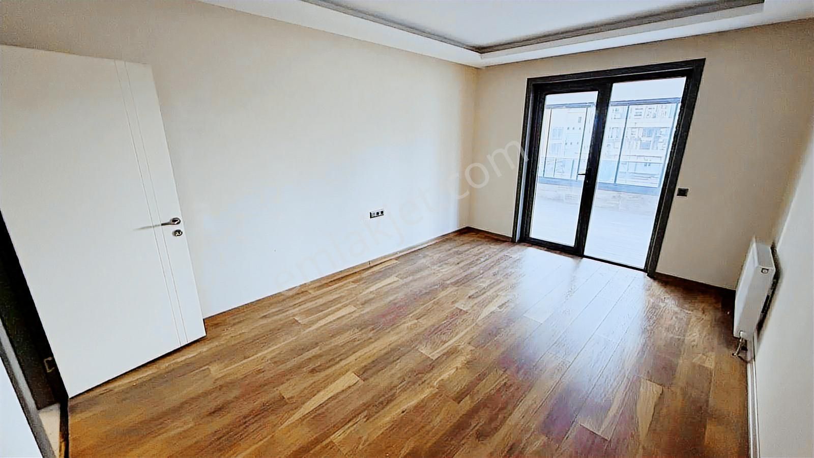 Beyaz'dan Ovacığın En Prestijli Sitesinden 4+1 - Görsel 10