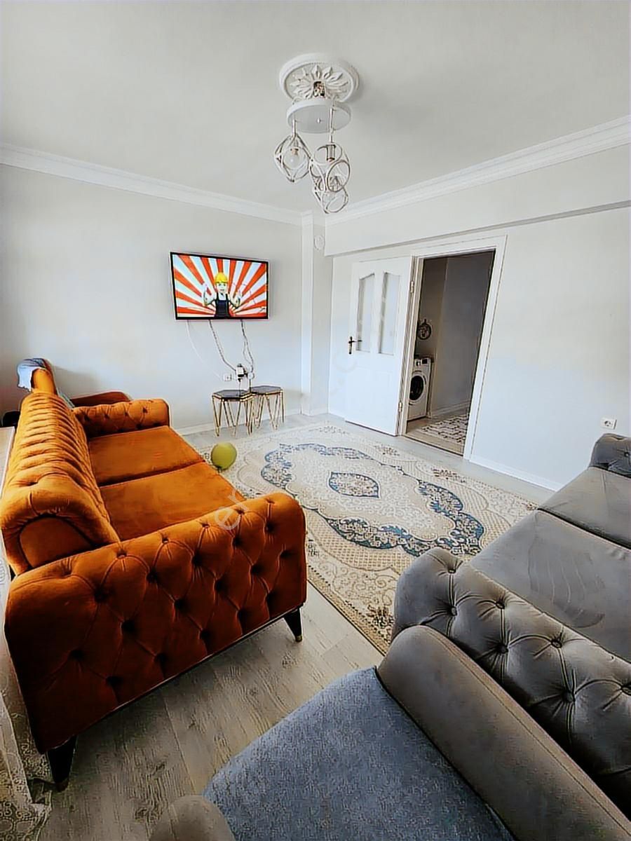 Gül Emlak'tan Eyyüp Cami Yakını 3+1 Giriş Daire - Görsel 18