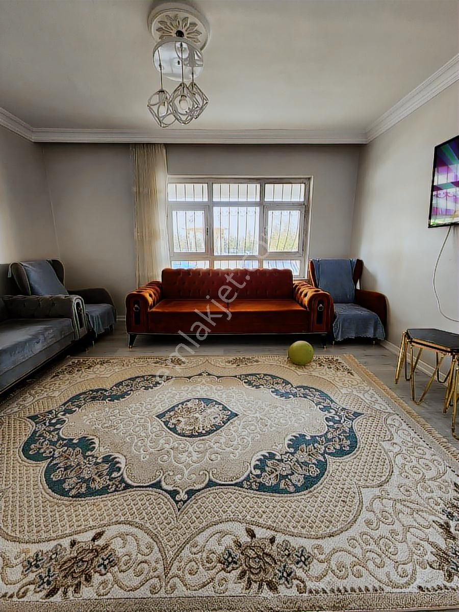 Gül Emlak'tan Eyyüp Cami Yakını 3+1 Giriş Daire - Görsel 17