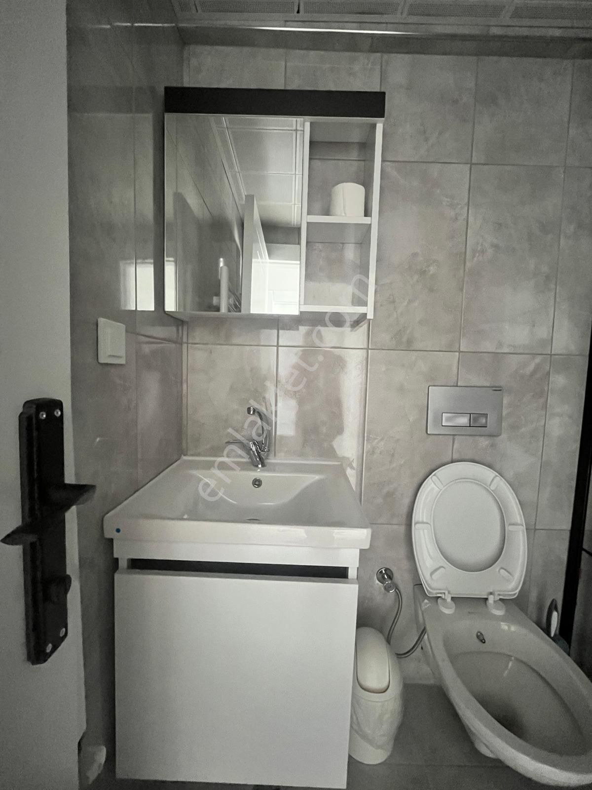 Dumlupınar Mahallesi'nde Üniversiteye Yakın Eşyalı Sıfır Daire - Görsel 32