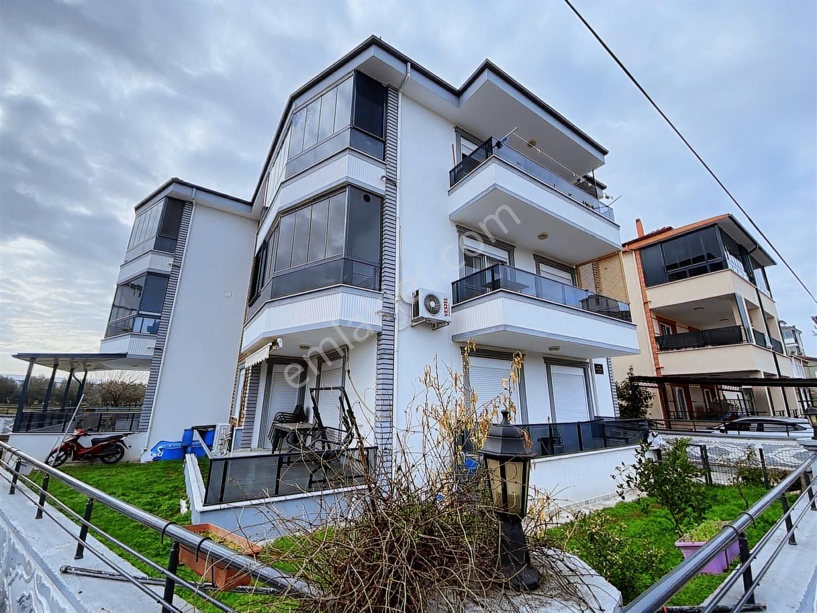 Dağlı !gayrimenkul'den'2+1bahçe Kullanımlı'yazlık'tadında'daire - Görsel 12
