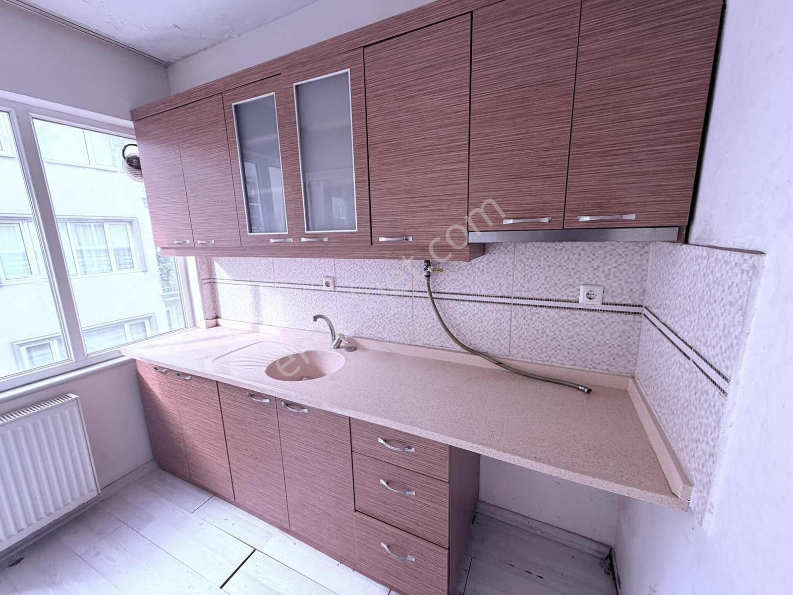 Burcu'dan Çarşı Merkez'de Çift Cephe 2+1 Kiralık Daire - Görsel 30