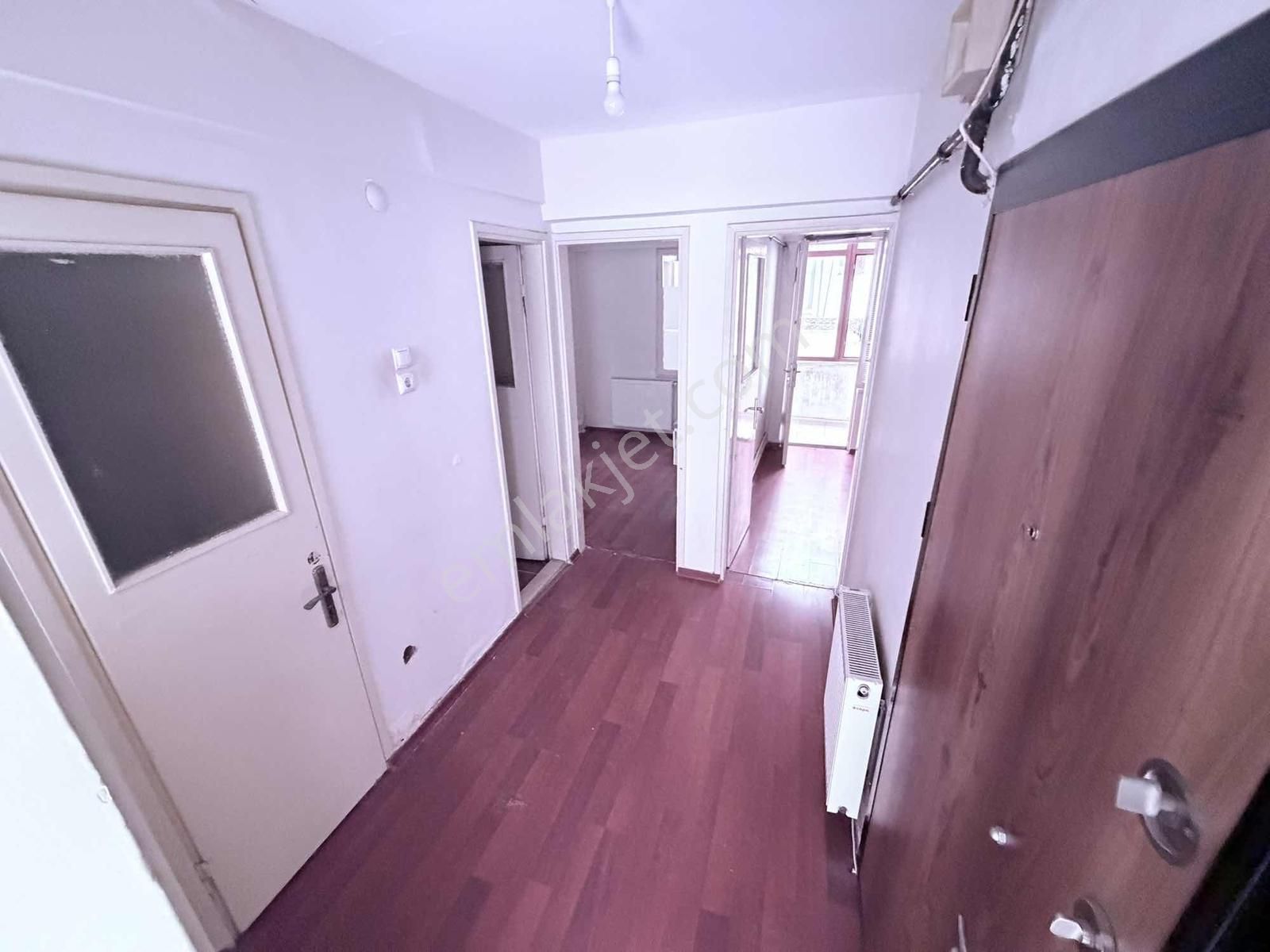 Burcu'dan Çarşı Merkez'de Çift Cephe 2+1 Kiralık Daire - Görsel 17