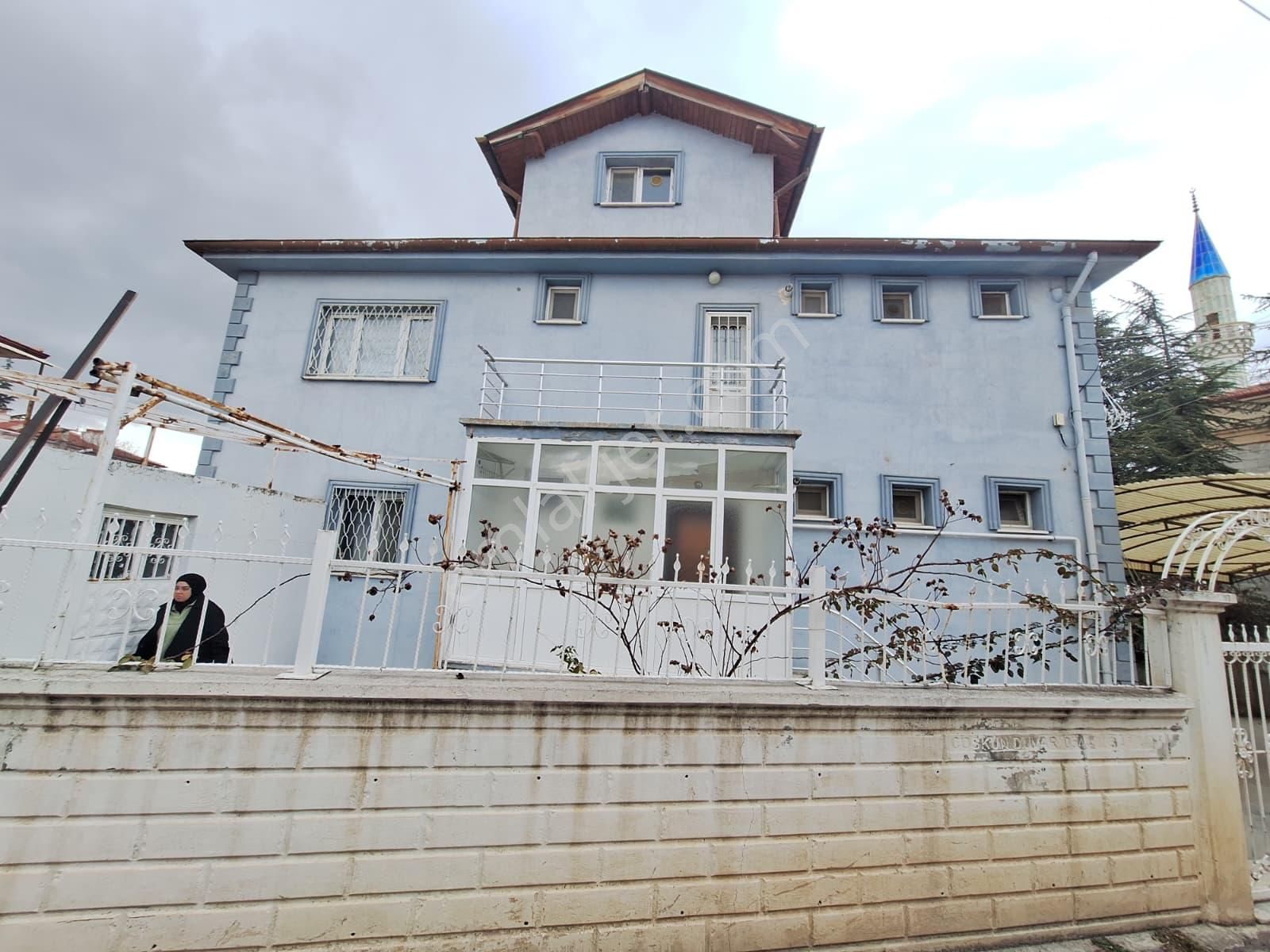 Yaman'dan Bolvadin Aydınlar Mah. Satılık 2 Katlı Müstakil Bina - Görsel 30