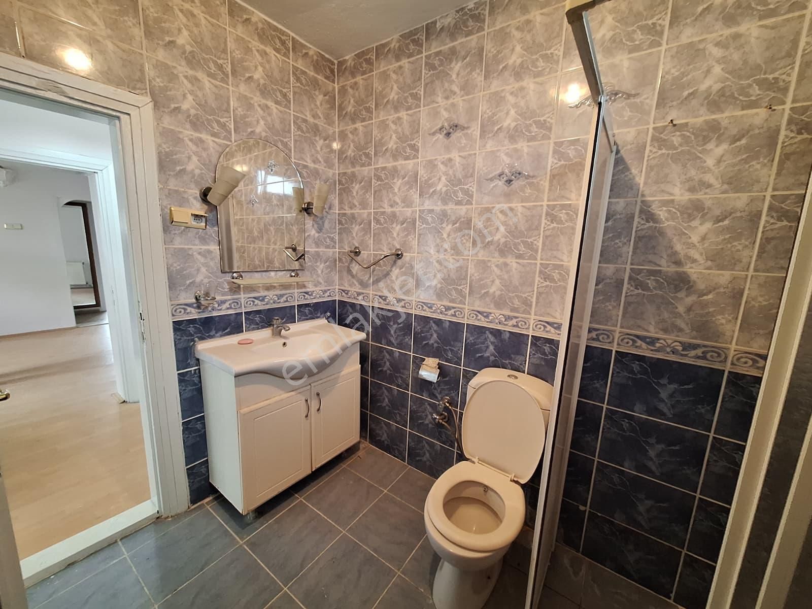 Yaman'dan Bolvadin Aydınlar Mah. Satılık 2 Katlı Müstakil Bina - Görsel 16