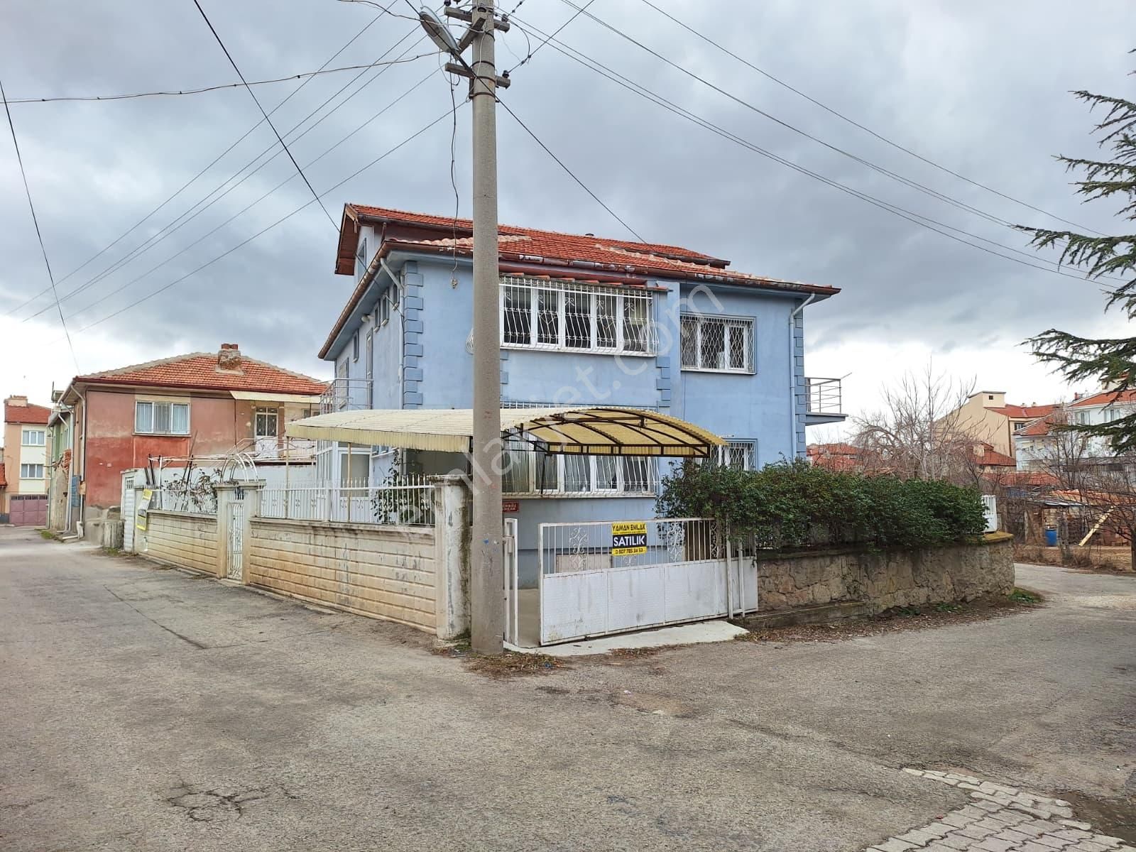 Yaman'dan Bolvadin Aydınlar Mah. Satılık 2 Katlı Müstakil Bina - Görsel 31