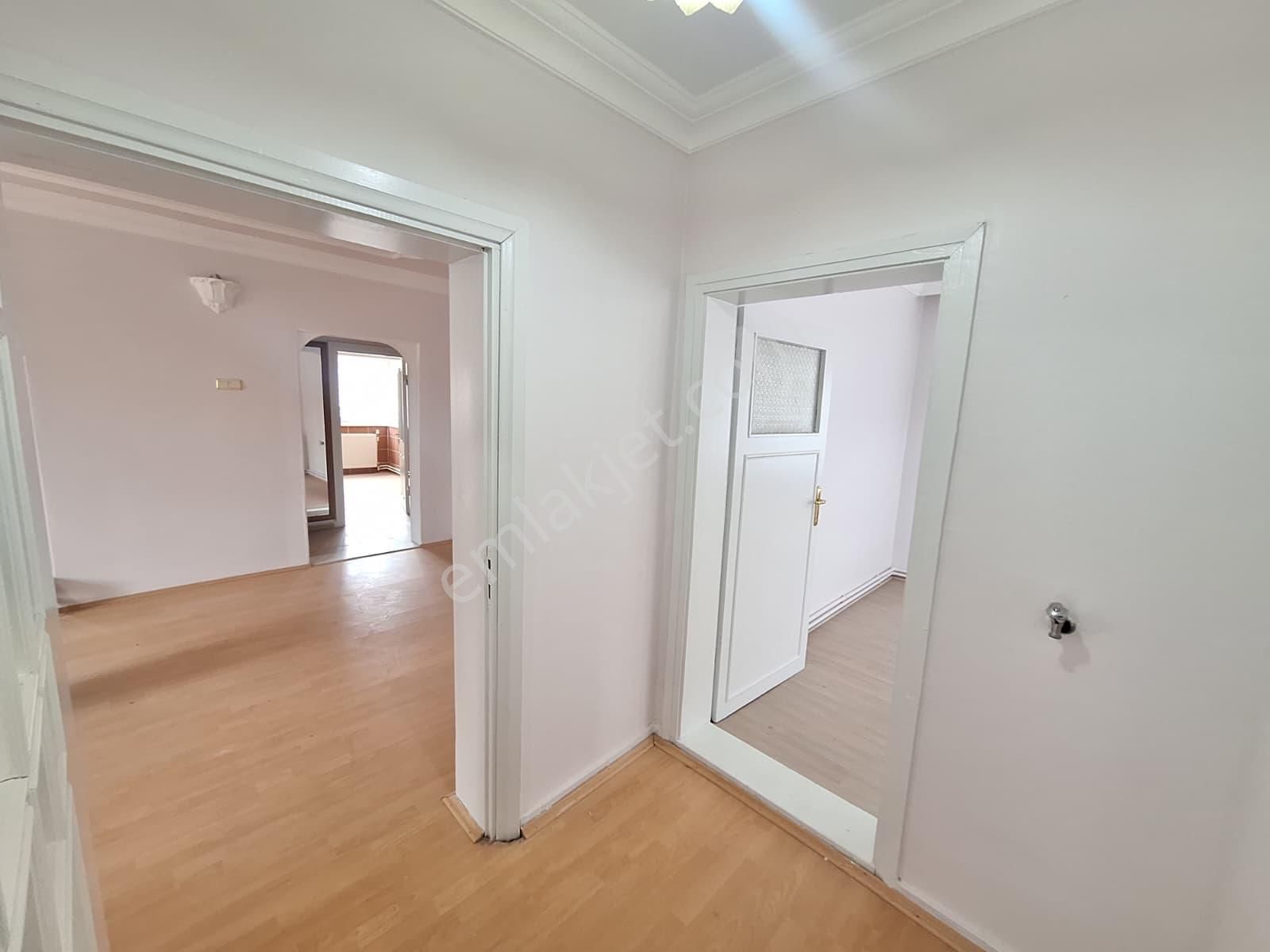 Yaman'dan Bolvadin Aydınlar Mah. Satılık 2 Katlı Müstakil Bina - Görsel 14