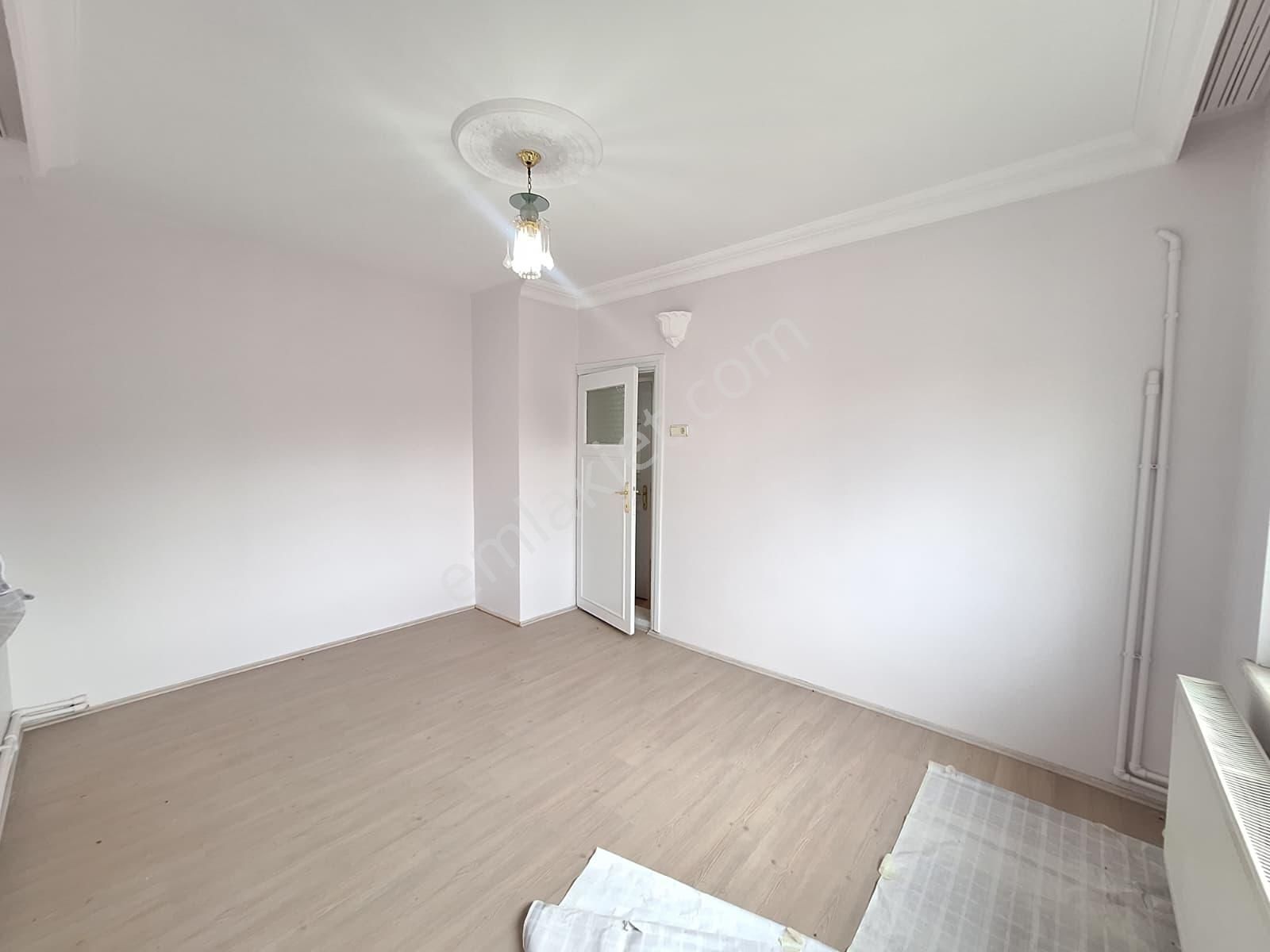 Yaman'dan Bolvadin Aydınlar Mah. Satılık 2 Katlı Müstakil Bina - Görsel 12