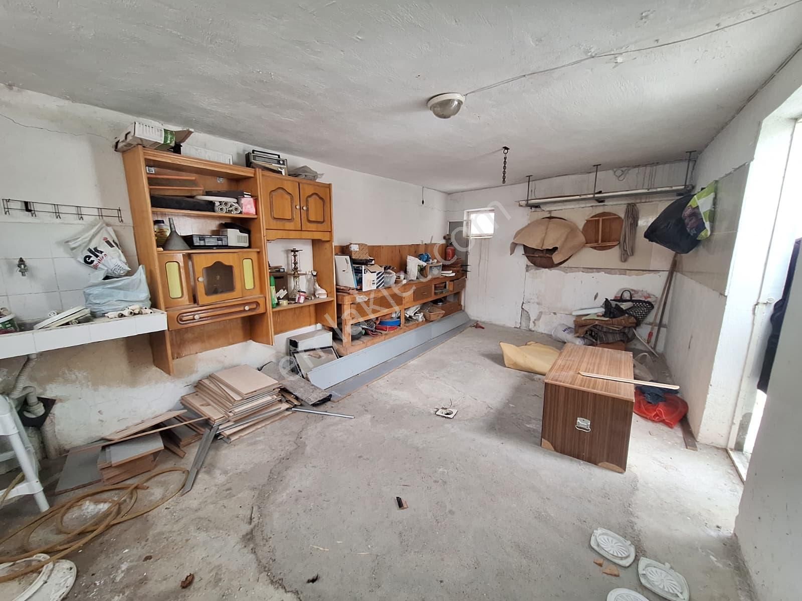 Yaman'dan Bolvadin Aydınlar Mah. Satılık 2 Katlı Müstakil Bina - Görsel 23