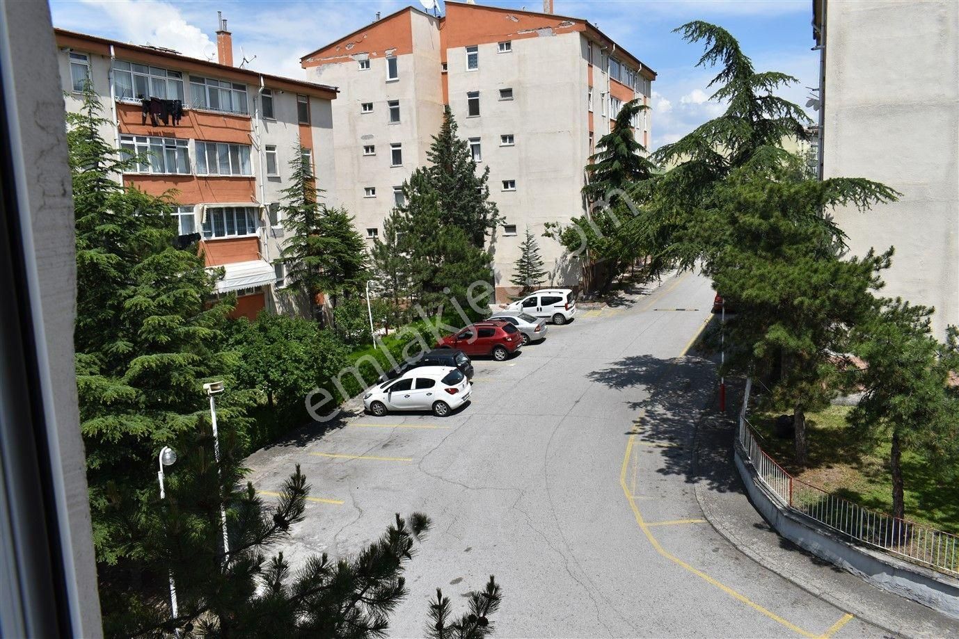 Rıza Acar'dan Harb-iş 28 Sitesinde 2+1 Ara Kat Bakımlı Kiralık - Görsel 3