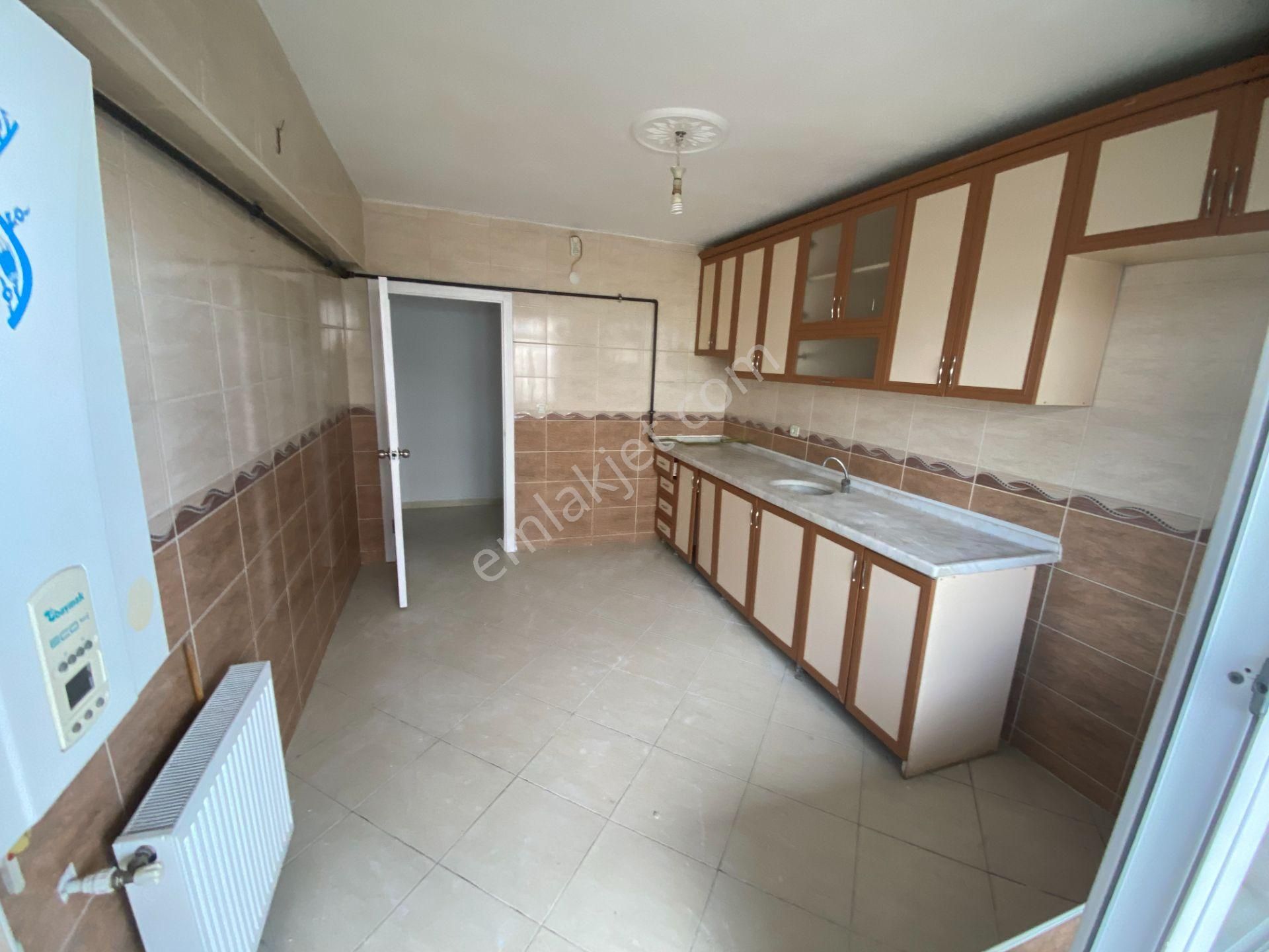 Etimesgut Piyade Mah Gimsa Awm Yanı Kiralık 3+1 Cadde Cepheli 130 M2 Daire - Görsel 21