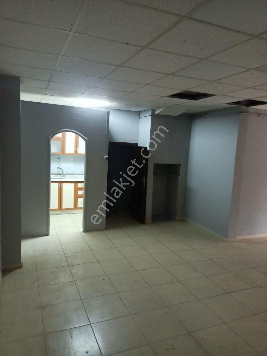 Yetimoğlundan Satılık 90m2 Cadde Üstü Dükkan Takasa Açık - Görsel 5