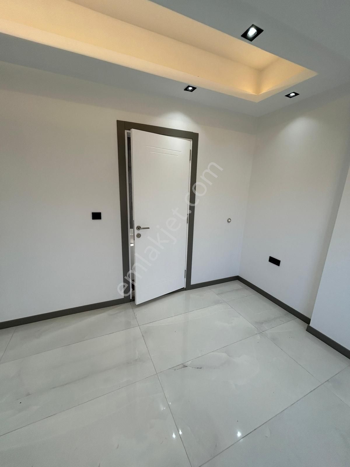 Göveçlikte Önü Açık 165 M² Arakat Sıfır Satılık Daire - Görsel 4