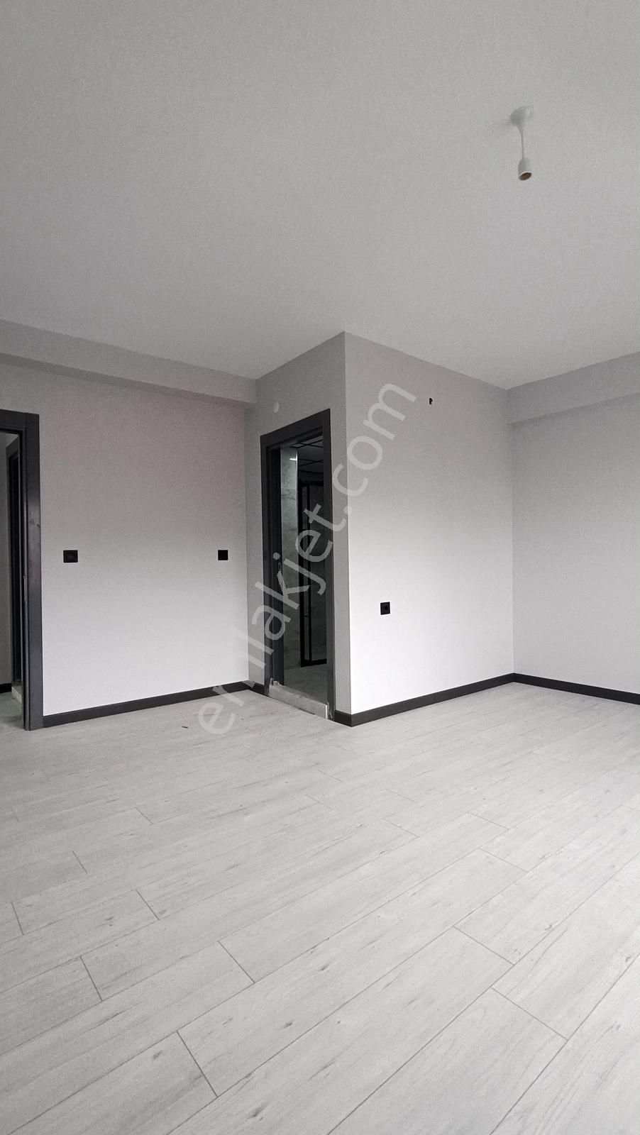 Şirintepede Merkezi Konumda 4+1 Dubleks - Görsel 8