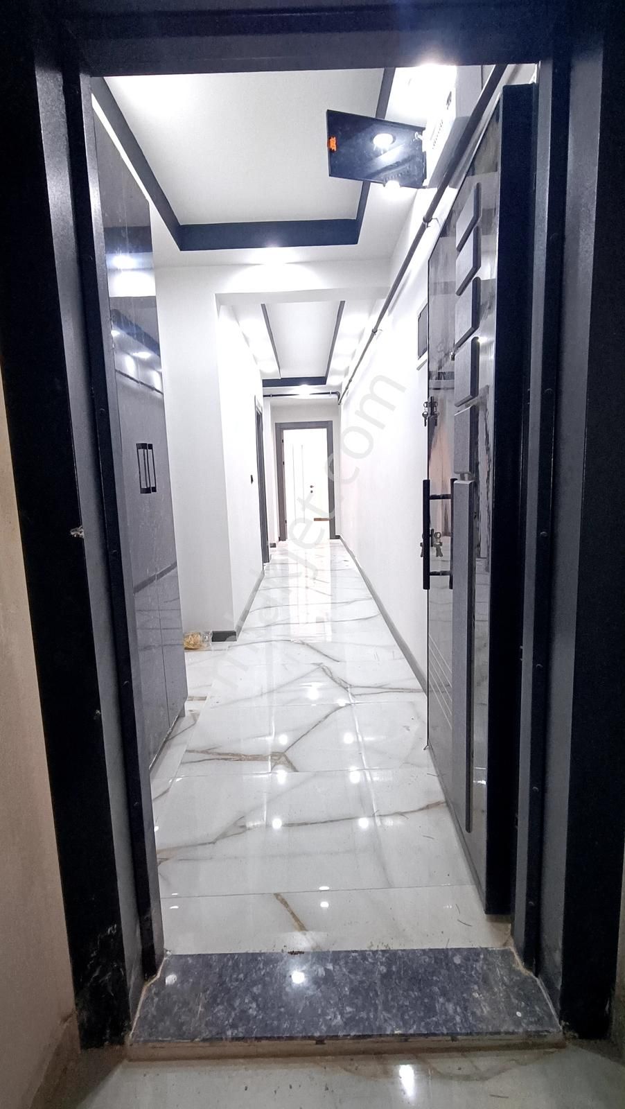 Şirintepede Yüksek Malzeme Kaliteli 3+1 Daire - Görsel 3