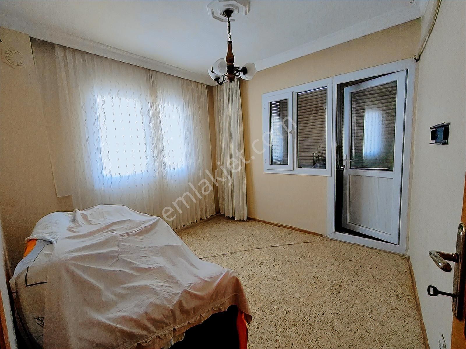 Buca Ufuk'ta Satılık 4 Katlı Bina - Görsel 10