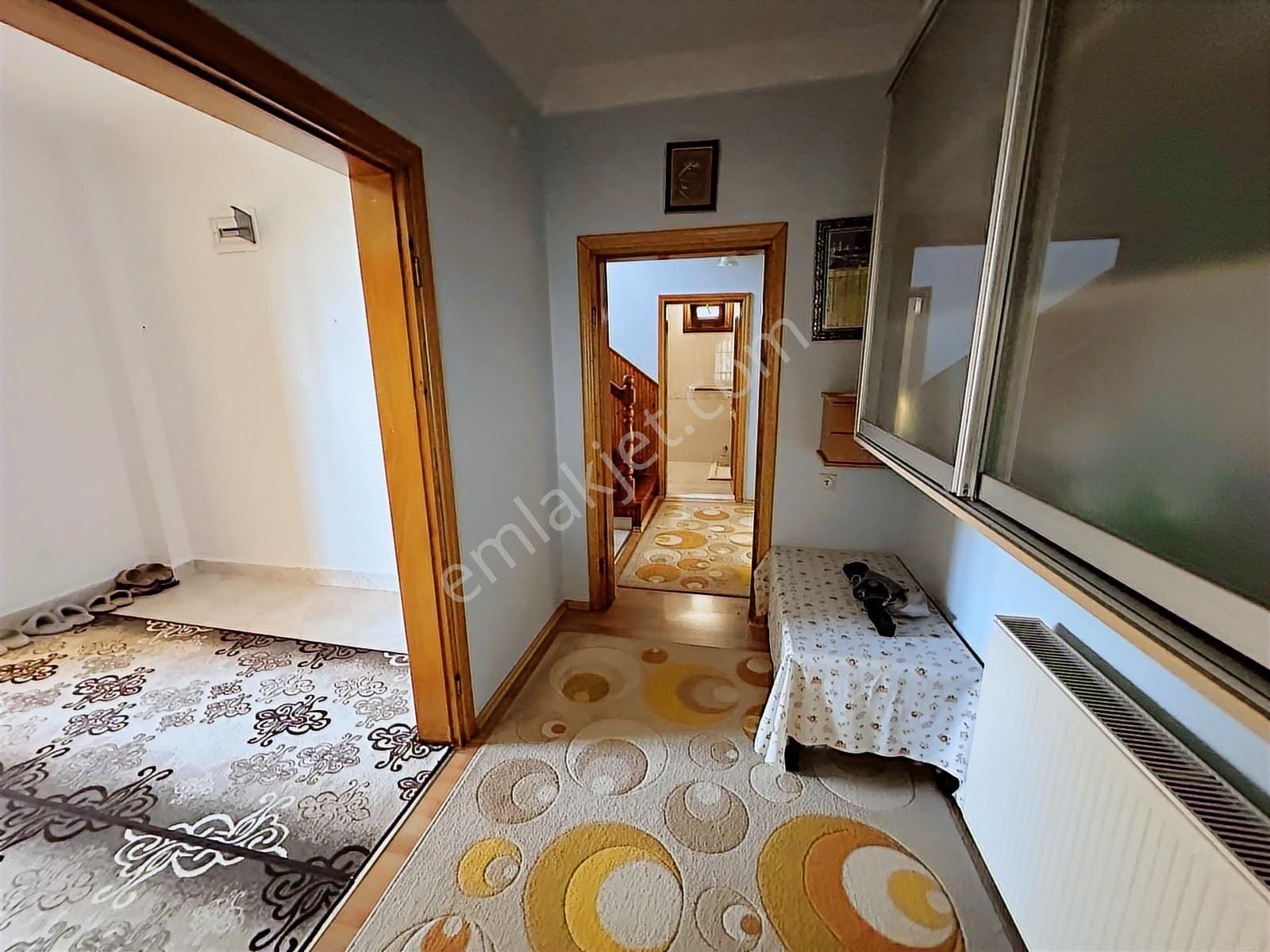 Başiskele Yuvacıkta 1052m2 Arsa Ve Körfez Manzaralı Tripleks - Görsel 33