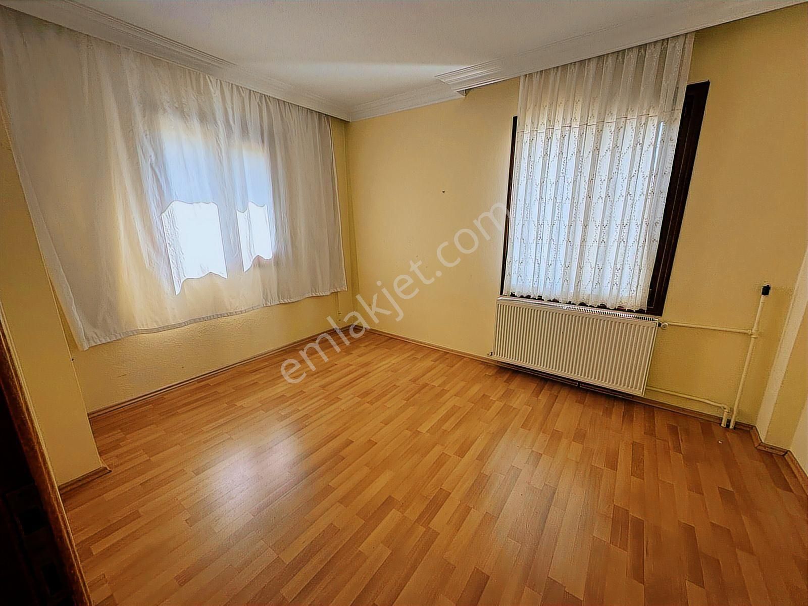 Başiskele Yuvacıkta 1052m2 Arsa Ve Körfez Manzaralı Tripleks - Görsel 10