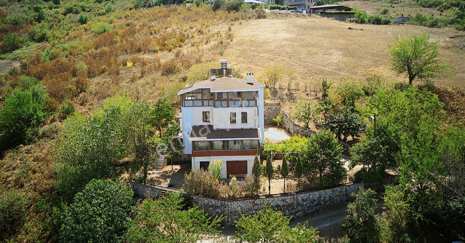 Başiskele Yuvacıkta 1052m2 Arsa Ve Körfez Manzaralı Tripleks - Görsel 28