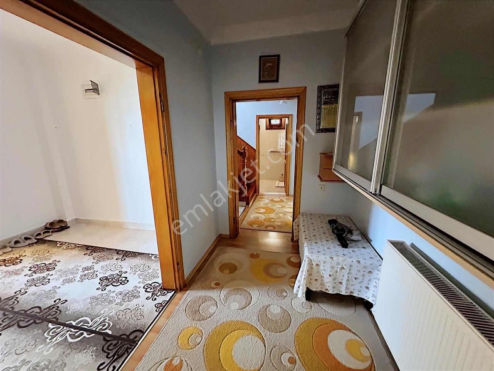 Başiskele Yuvacıkta 1052m2 Arsa Ve Körfez Manzaralı Tripleks - Görsel 25