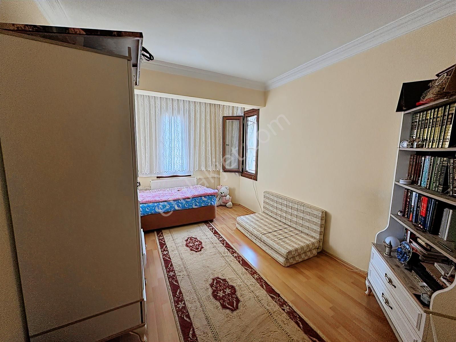 Başiskele Yuvacıkta 1052m2 Arsa Ve Körfez Manzaralı Tripleks - Görsel 33