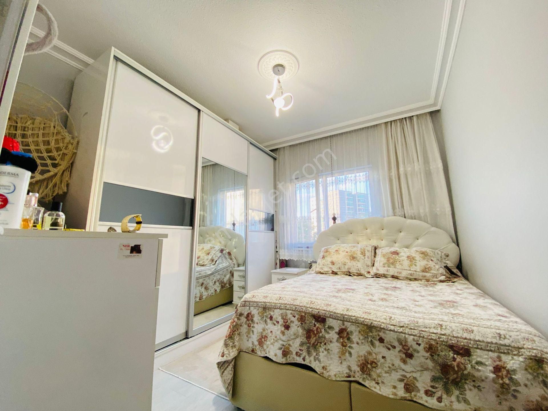 Gültepe'de Site İçerisinde Full Yapılı 3+1 3.kat Satılık Daire !! - Görsel 11