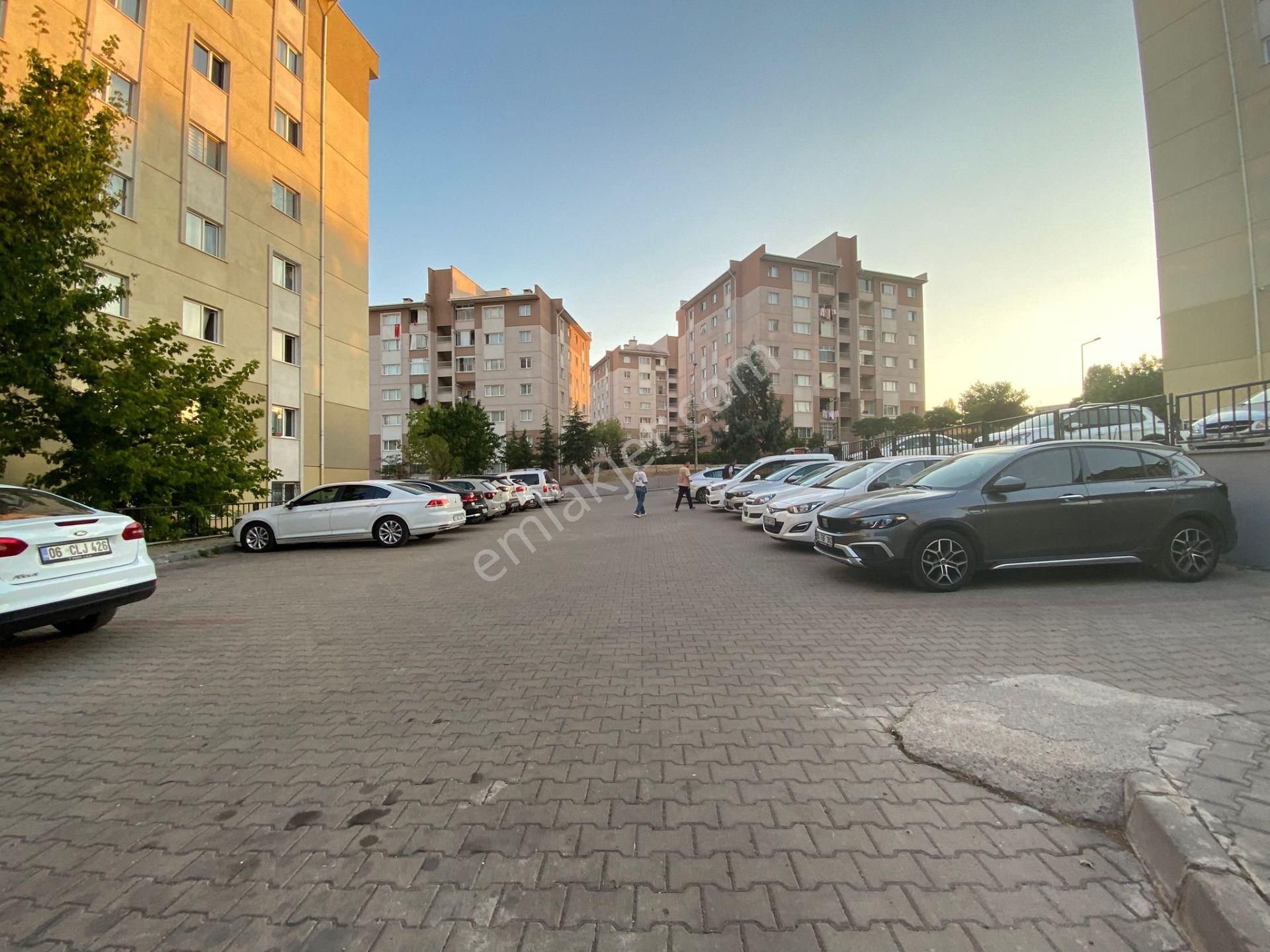 Gültepe'de Site İçerisinde Full Yapılı 3+1 3.kat Satılık Daire !! - Görsel 26