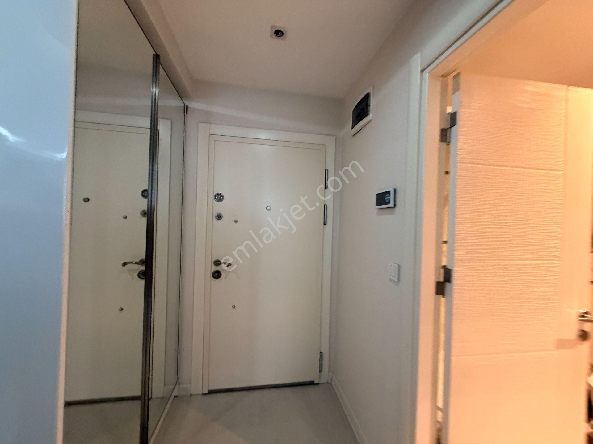 Şerifali Life Plus Sitesinde Büyük Tip 1+1 Kiralık Daire - Görsel 17
