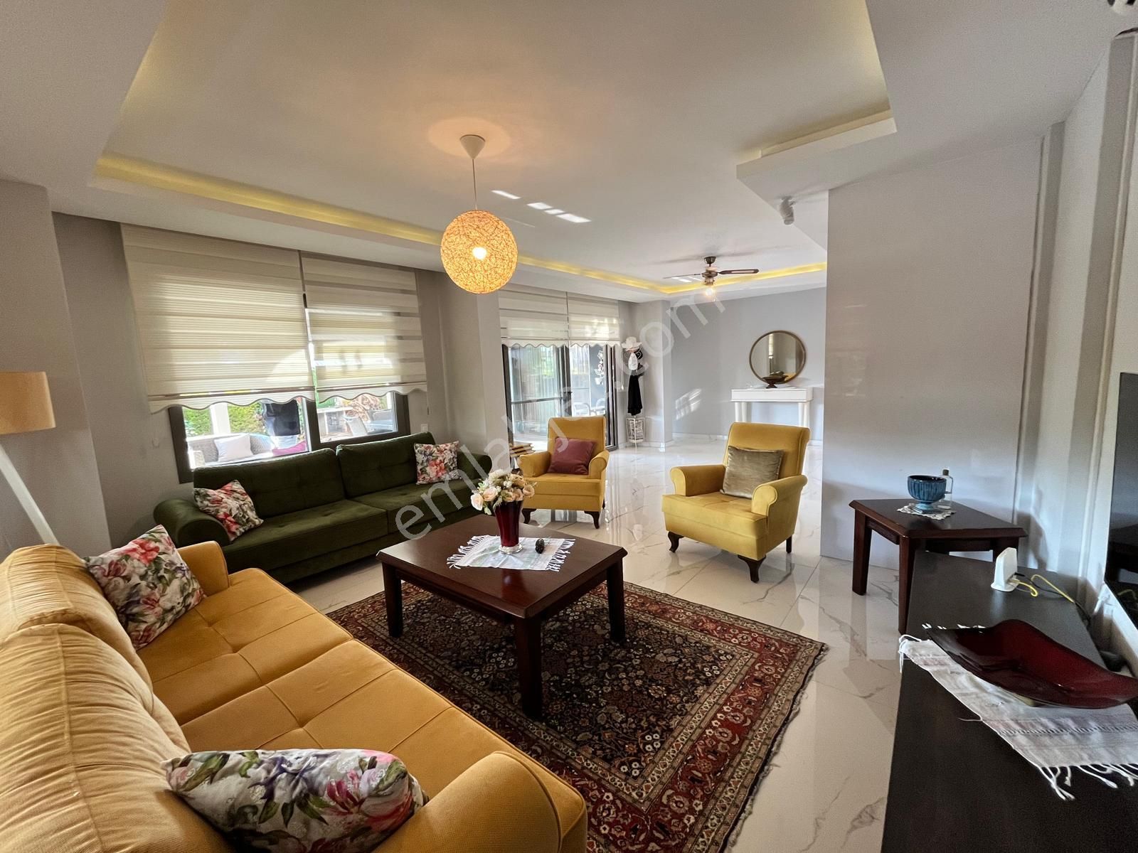 Karaova'da Avm Yanı Palm 34 Sitesi'nde Kiralık 4+1 Villa - Görsel 12