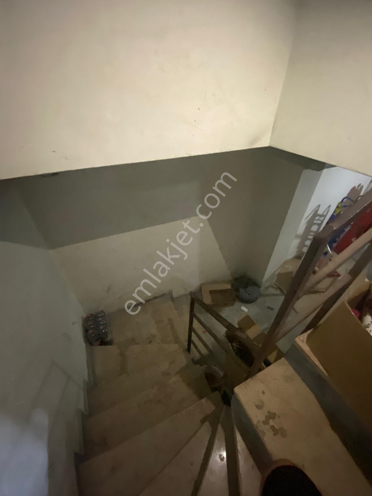 Şirintepe'de İletişim Kapısı Karşısı Devren Kiralık Market - Görsel 17